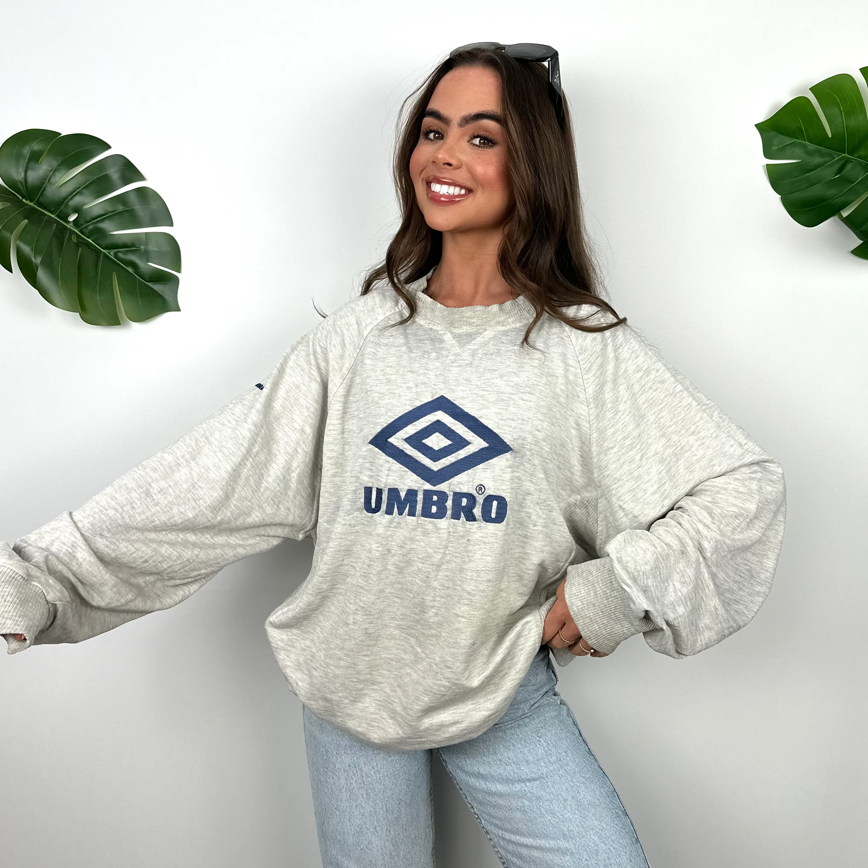 Umbro Grey Embroidered Spell Out Sweatshirt (L) - Image 2