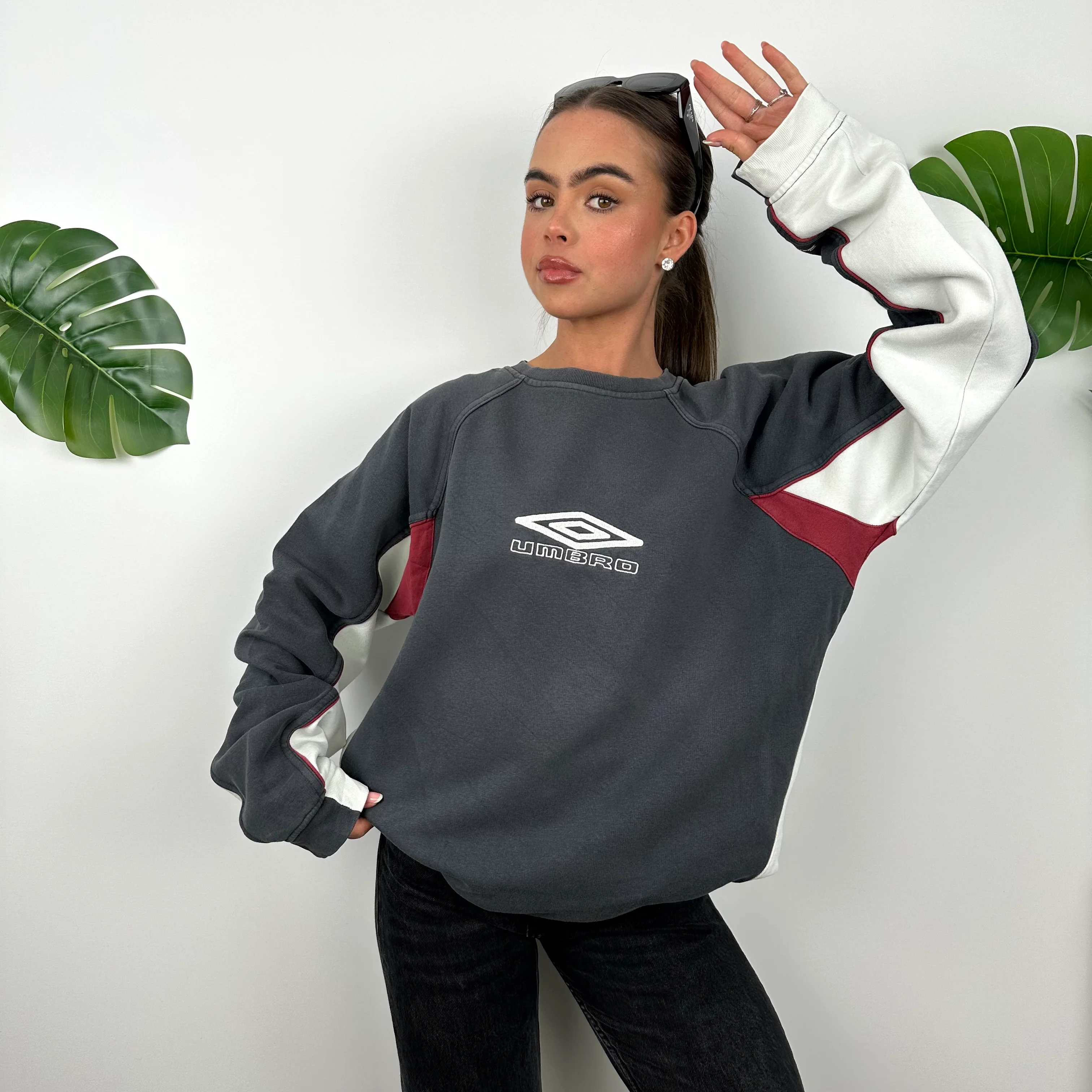 Umbro Grey Embroidered Spell Out Sweatshirt (XL)