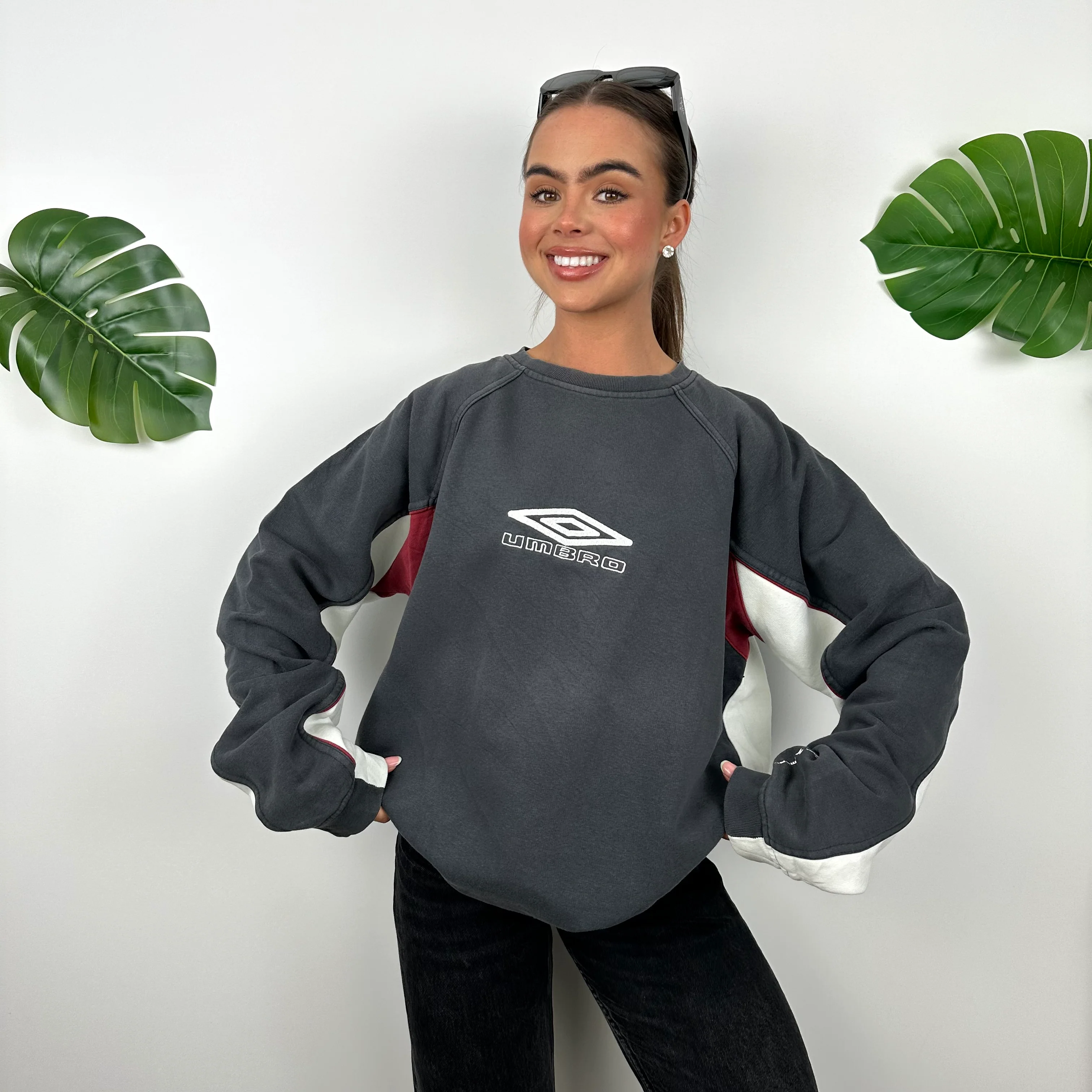 Umbro Grey Embroidered Spell Out Sweatshirt (XL) - Image 2