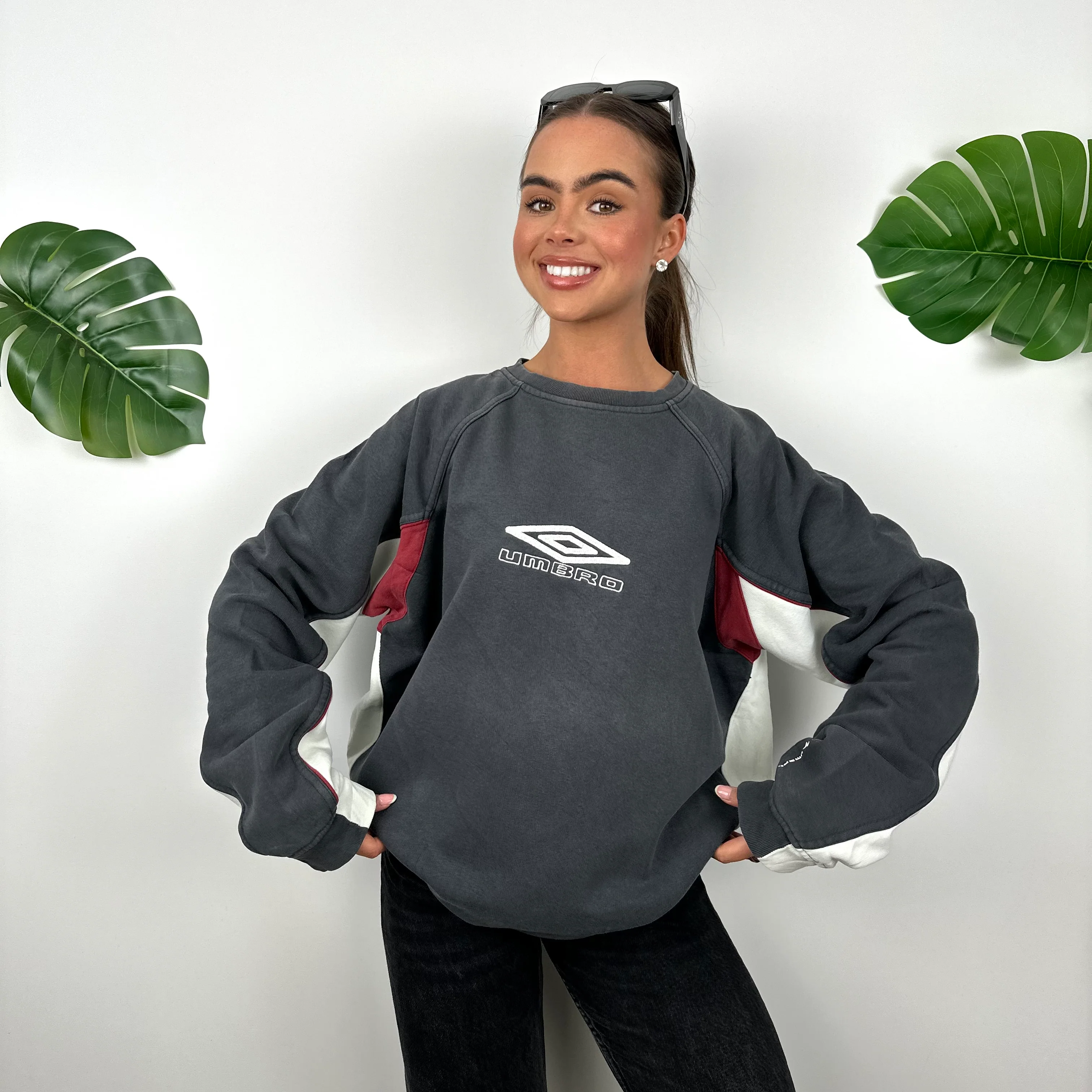 Umbro Grey Embroidered Spell Out Sweatshirt (XL) - Image 7