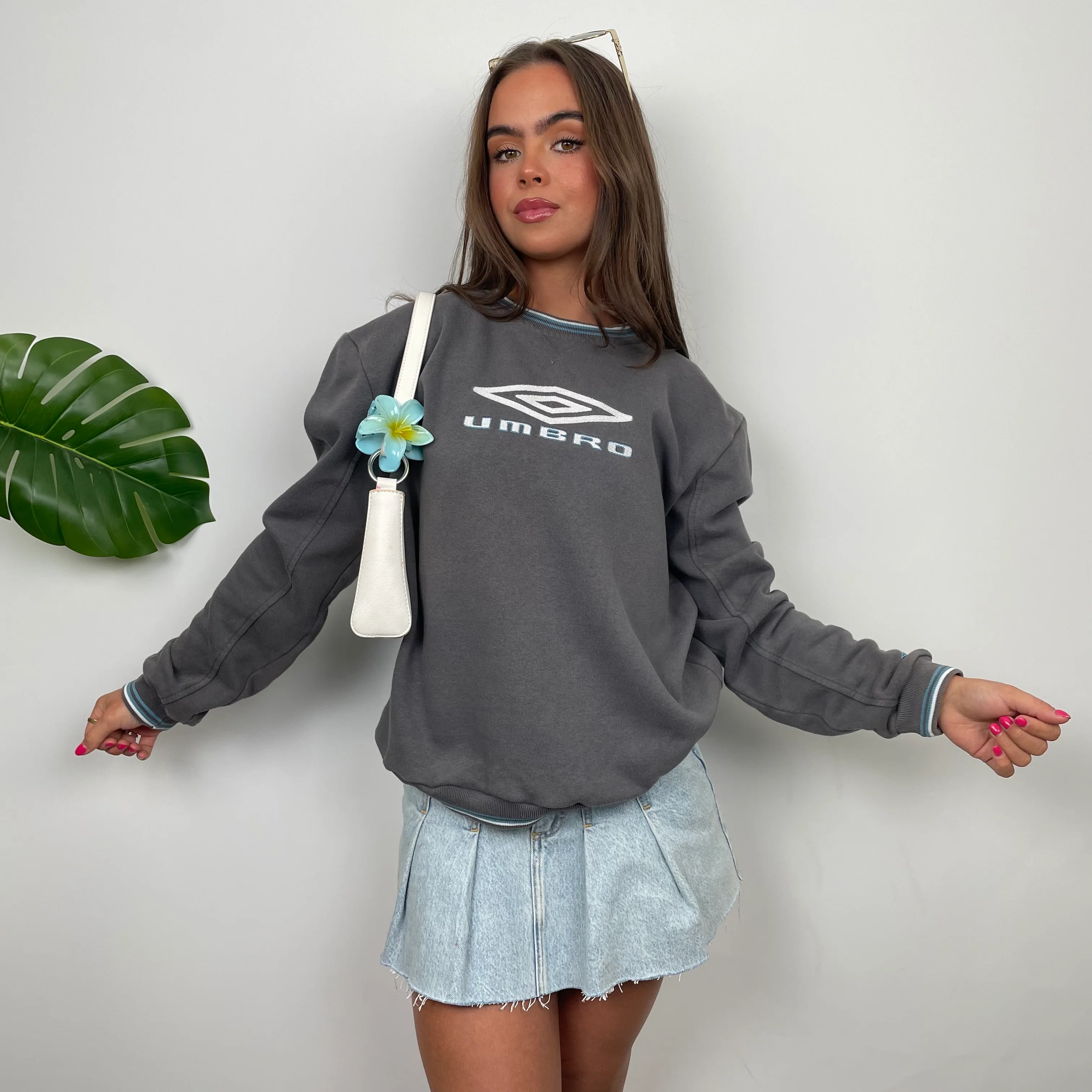 Umbro Grey Embroidered Spell Out Sweatshirt (M) - Image 2