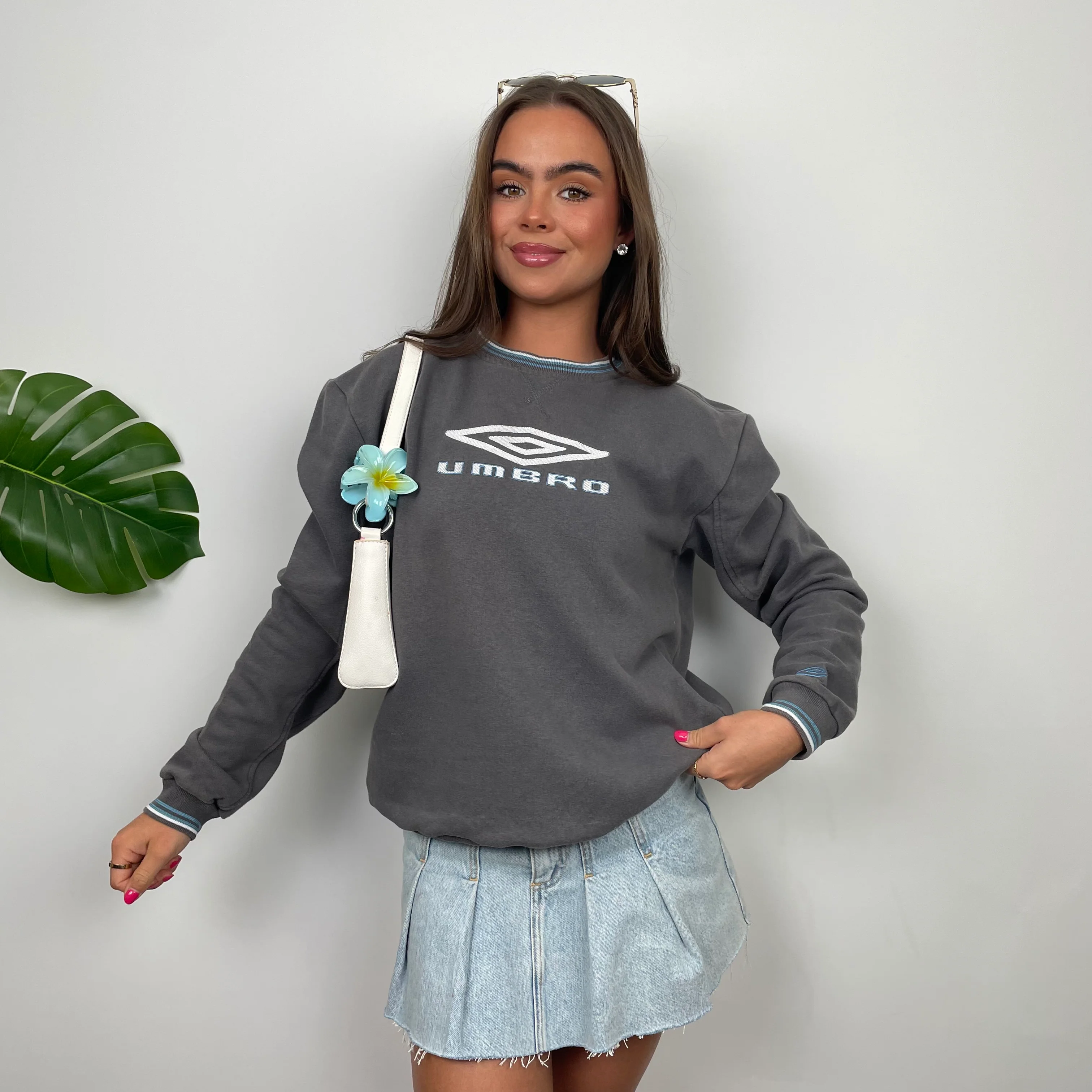 Umbro Grey Embroidered Spell Out Sweatshirt (M) - Image 4
