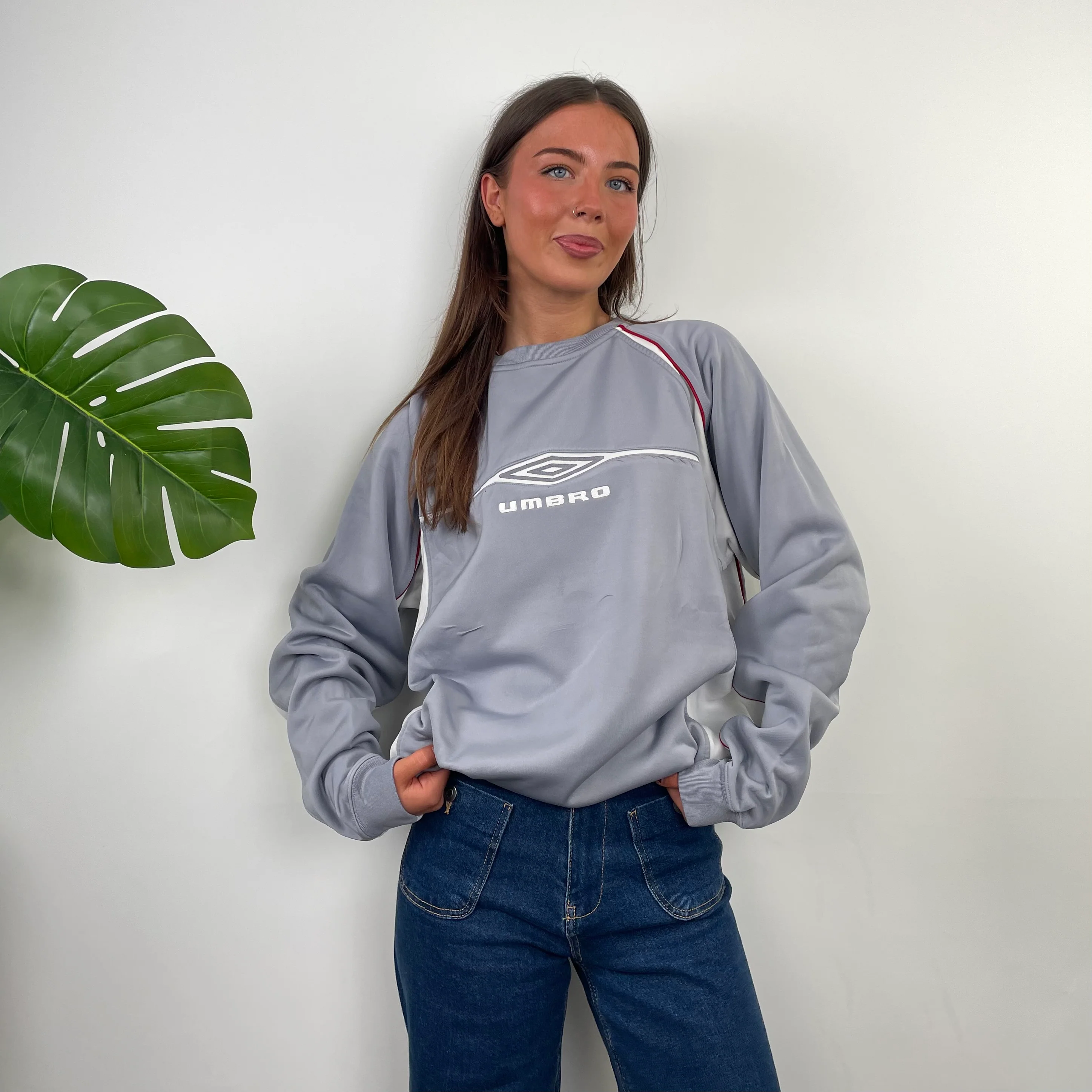 Umbro Grey Embroidered Spell Out Sweatshirt (L) - Image 3