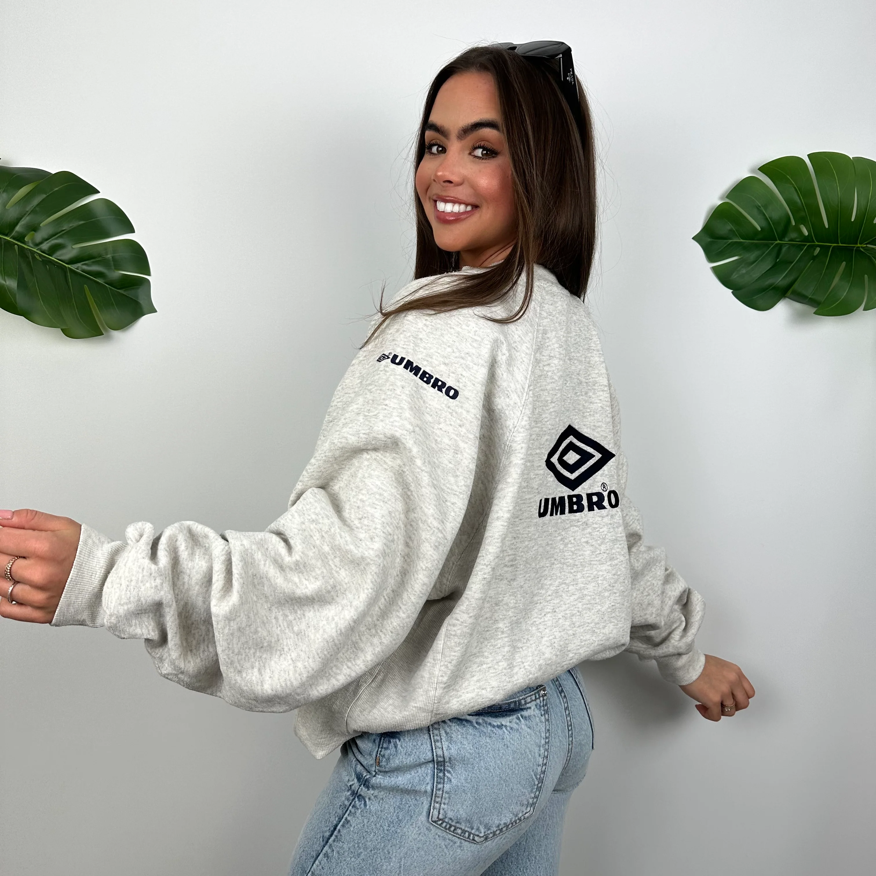 Umbro Grey Embroidered Spell Out Sweatshirt (L) - Image 6