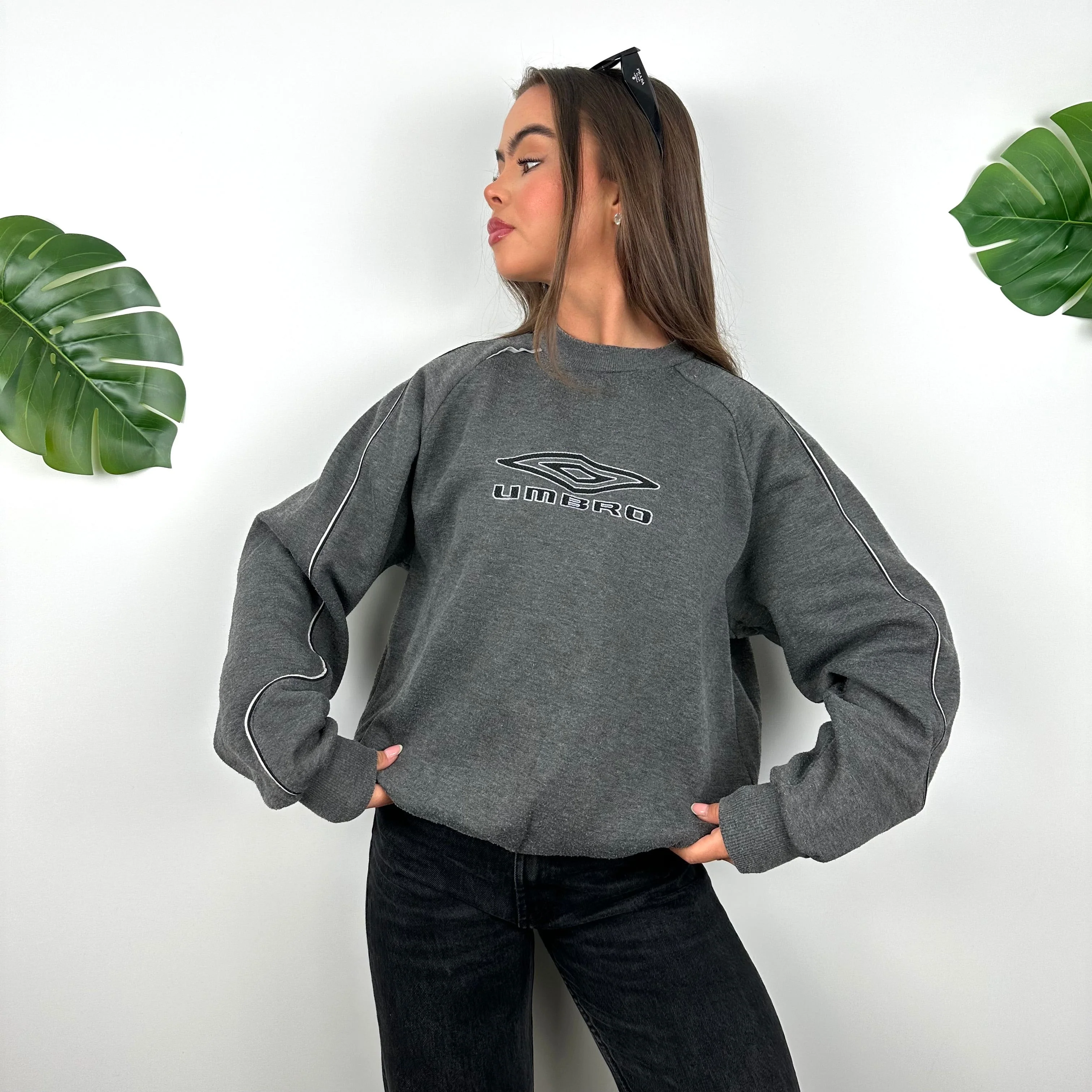 Umbro Grey Embroidered Spell Out Sweatshirt (M) - Image 4
