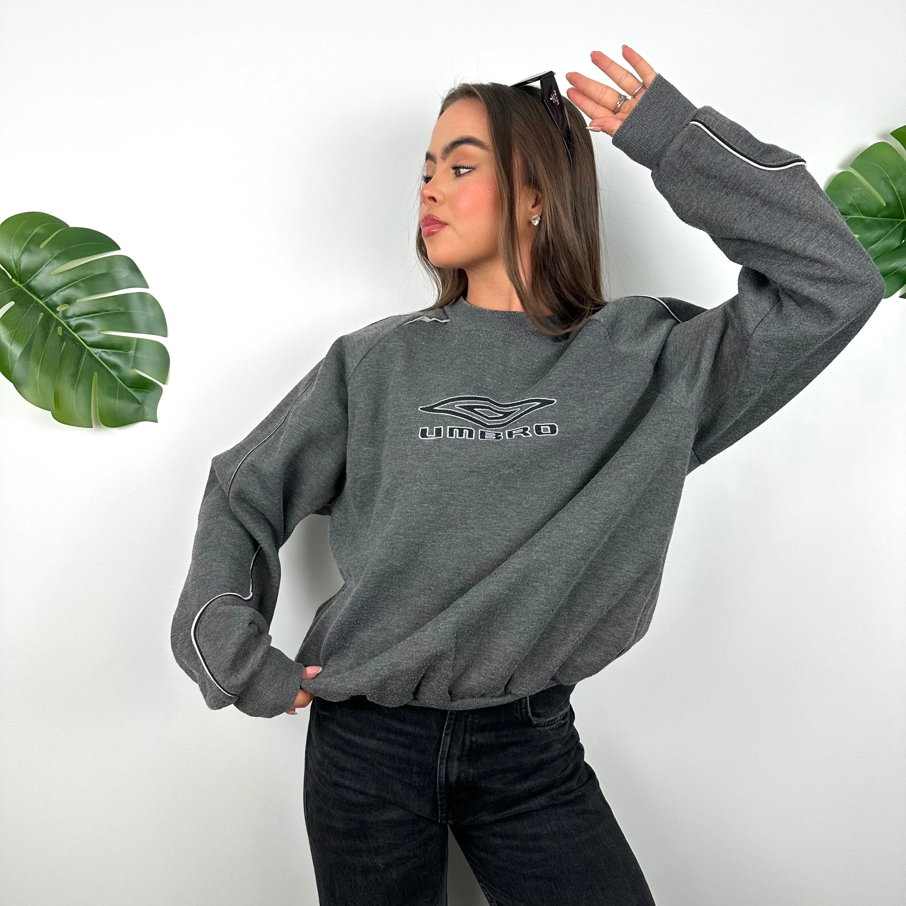 Umbro Grey Embroidered Spell Out Sweatshirt (M) - Image 7