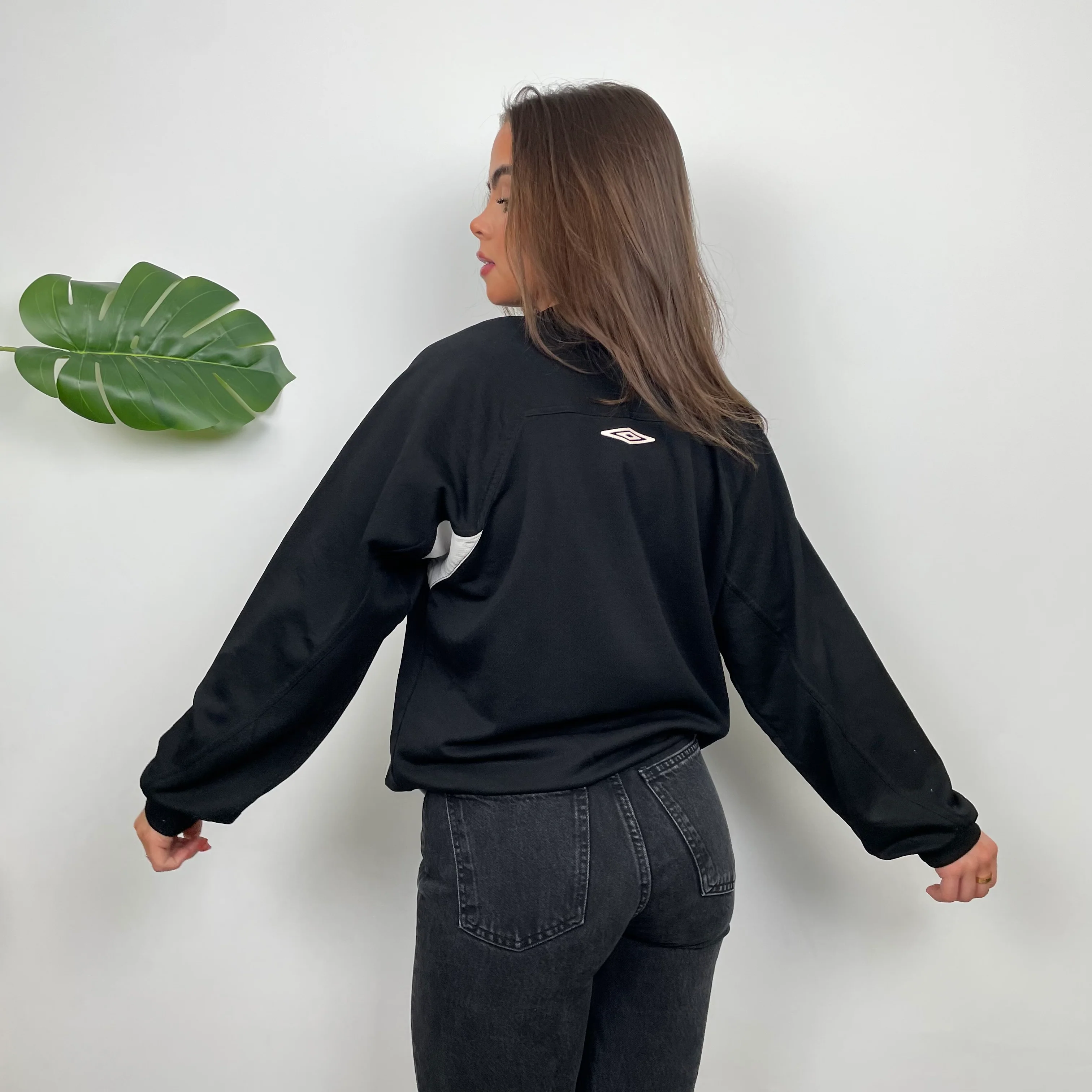 Umbro Lilac Embroidered Spell Out Sweatshirt (M) - Image 6