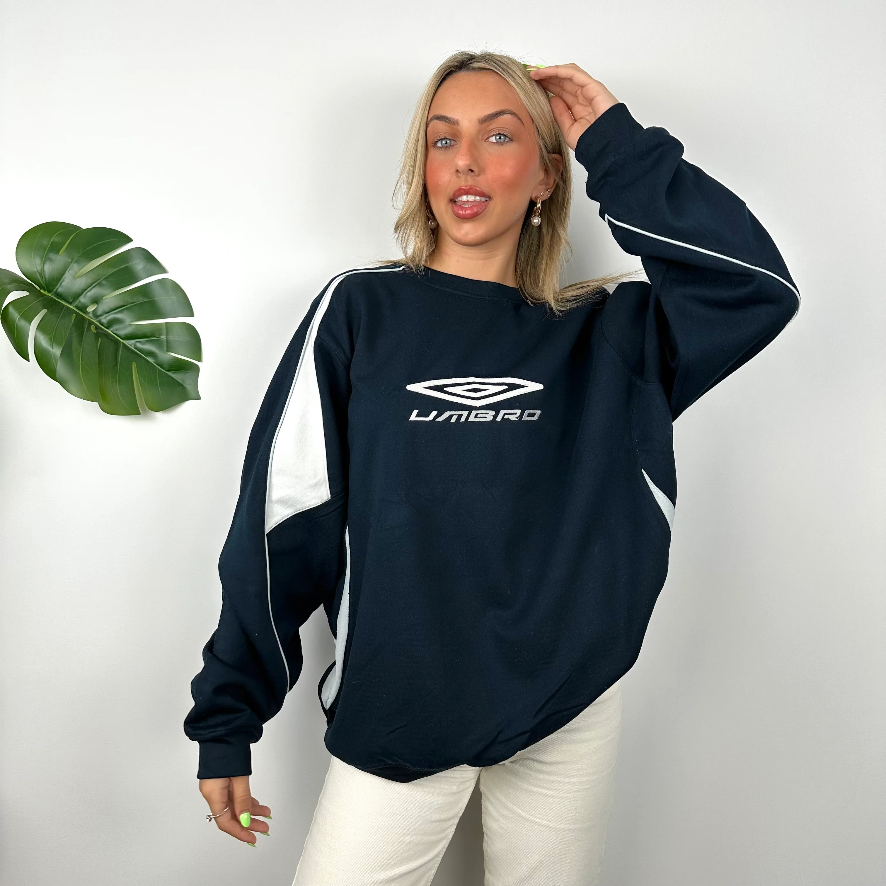 Umbro Navy Embroidered Spell Out Sweatshirt (XL) - Image 2