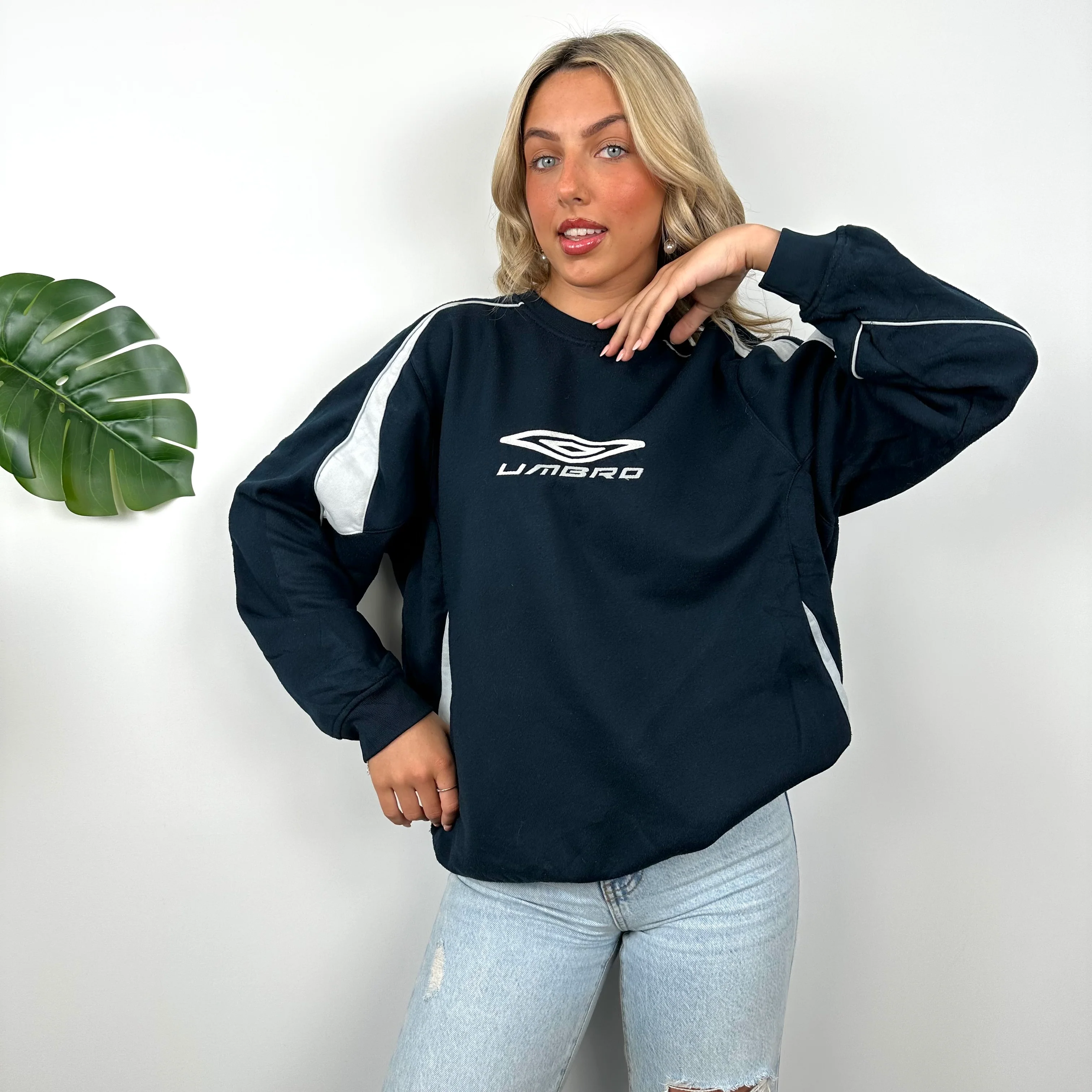 Umbro Navy Embroidered Spell Out Sweatshirt (XL) - Image 2