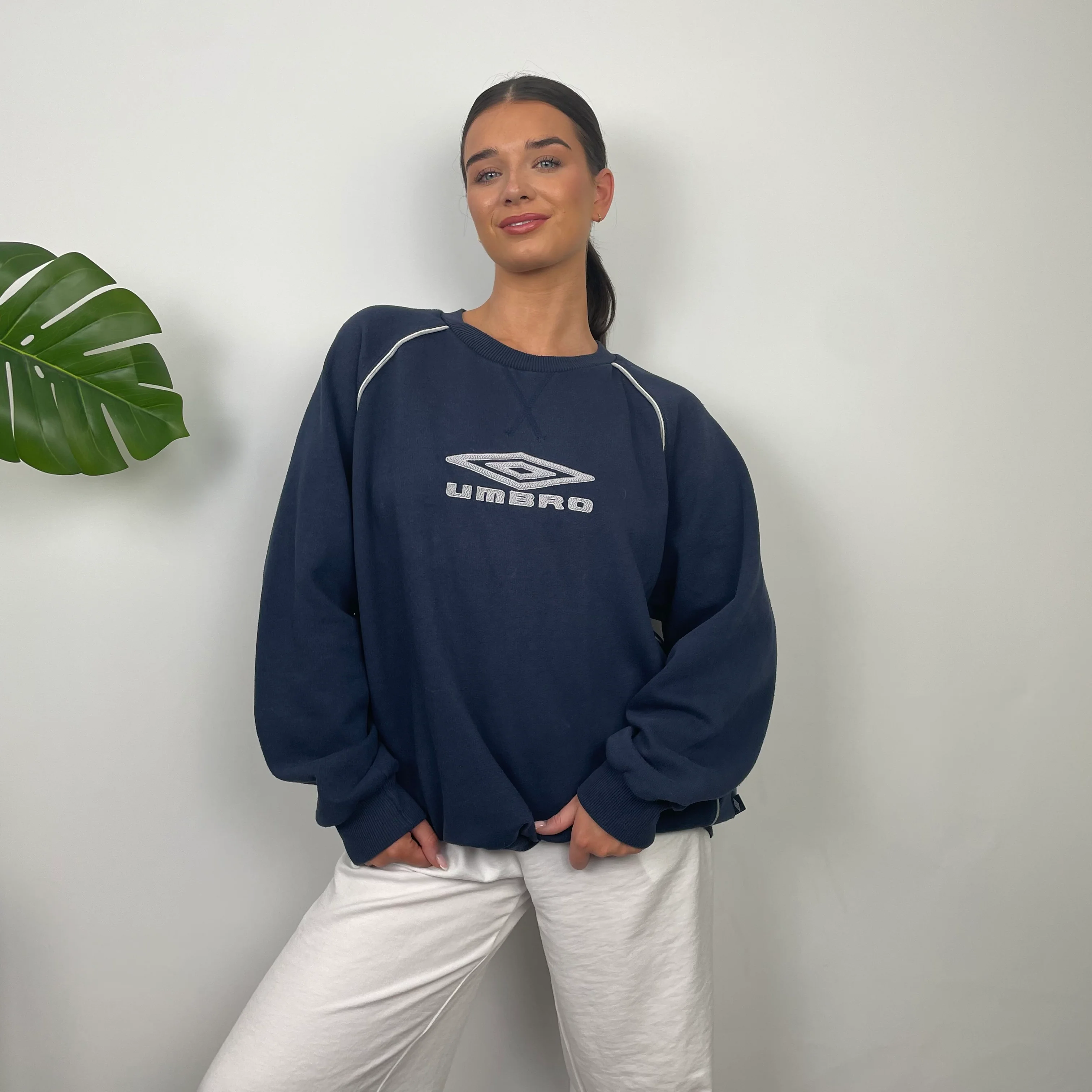 Umbro Navy Embroidered Spell Out Sweatshirt (XL) - Image 2