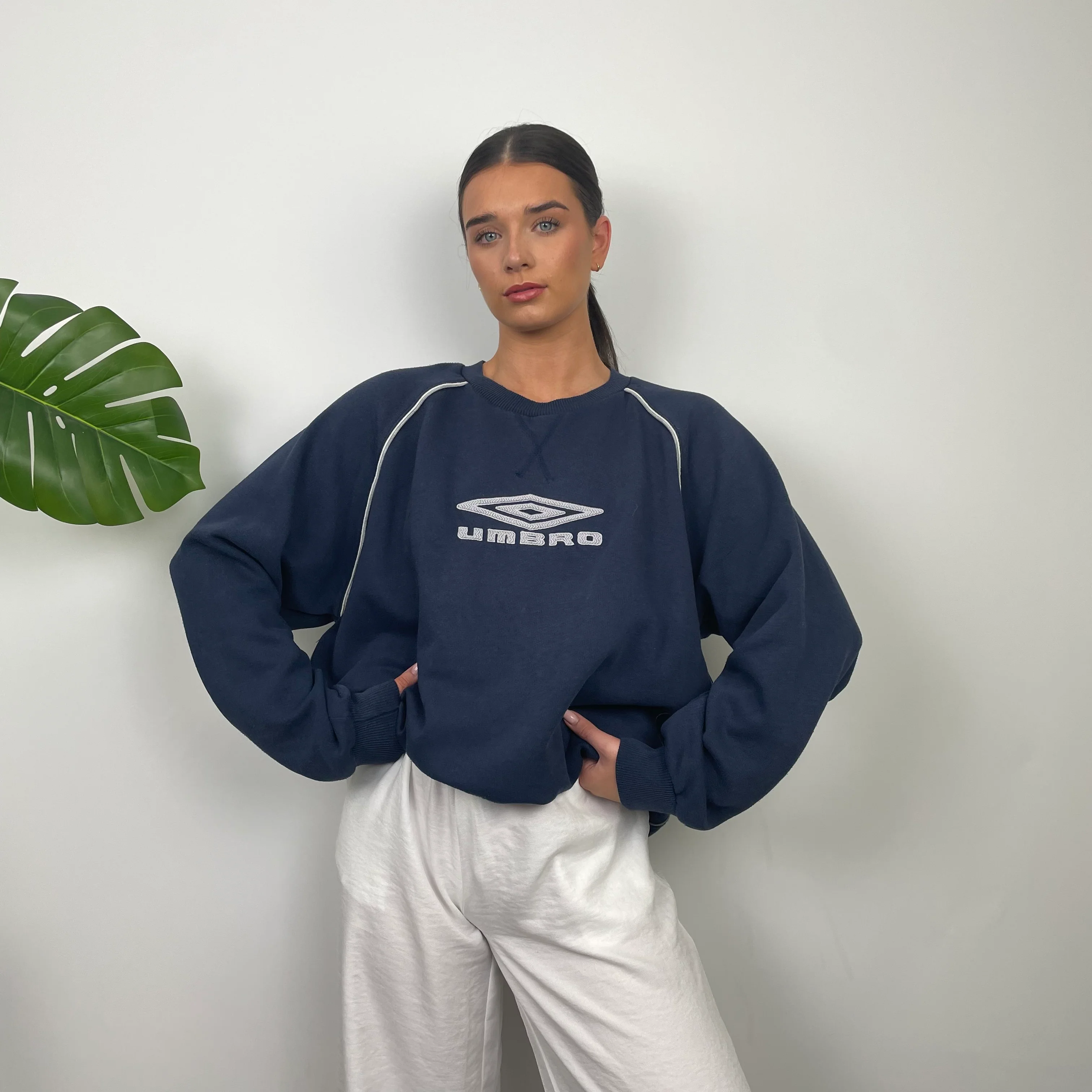 Umbro Navy Embroidered Spell Out Sweatshirt (XL) - Image 6