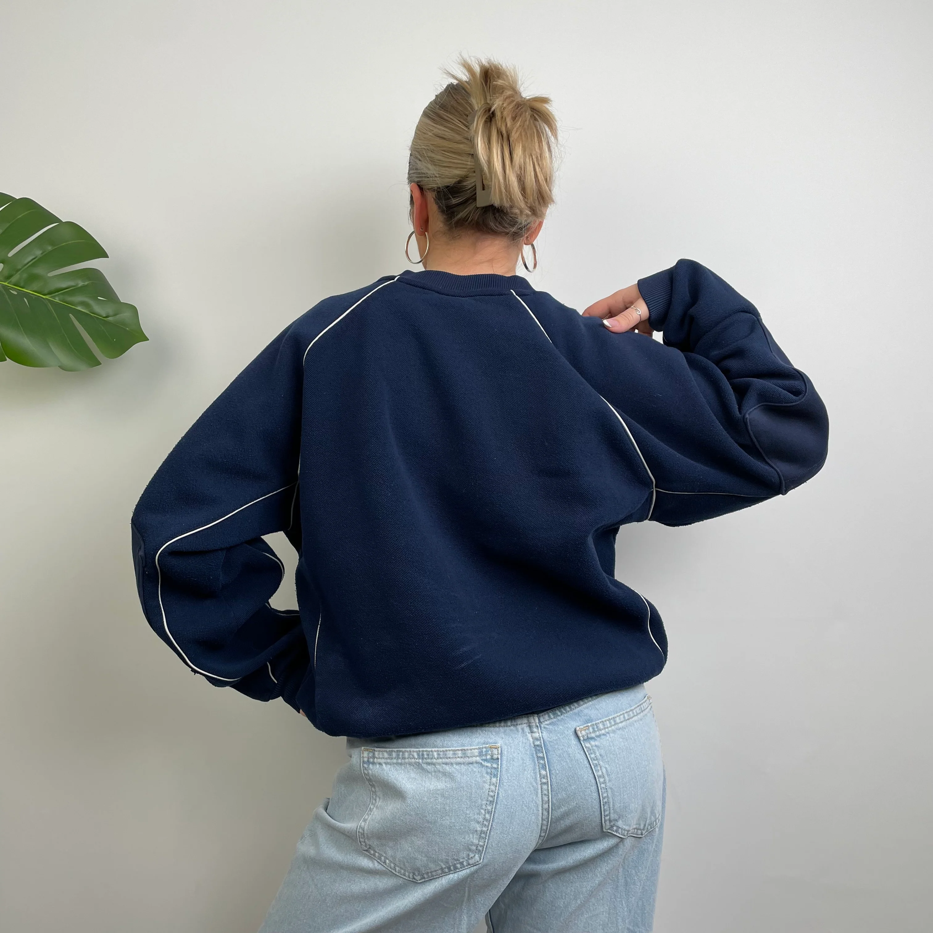 Umbro Navy Embroidered Spell Out Sweatshirt (S) - Image 8