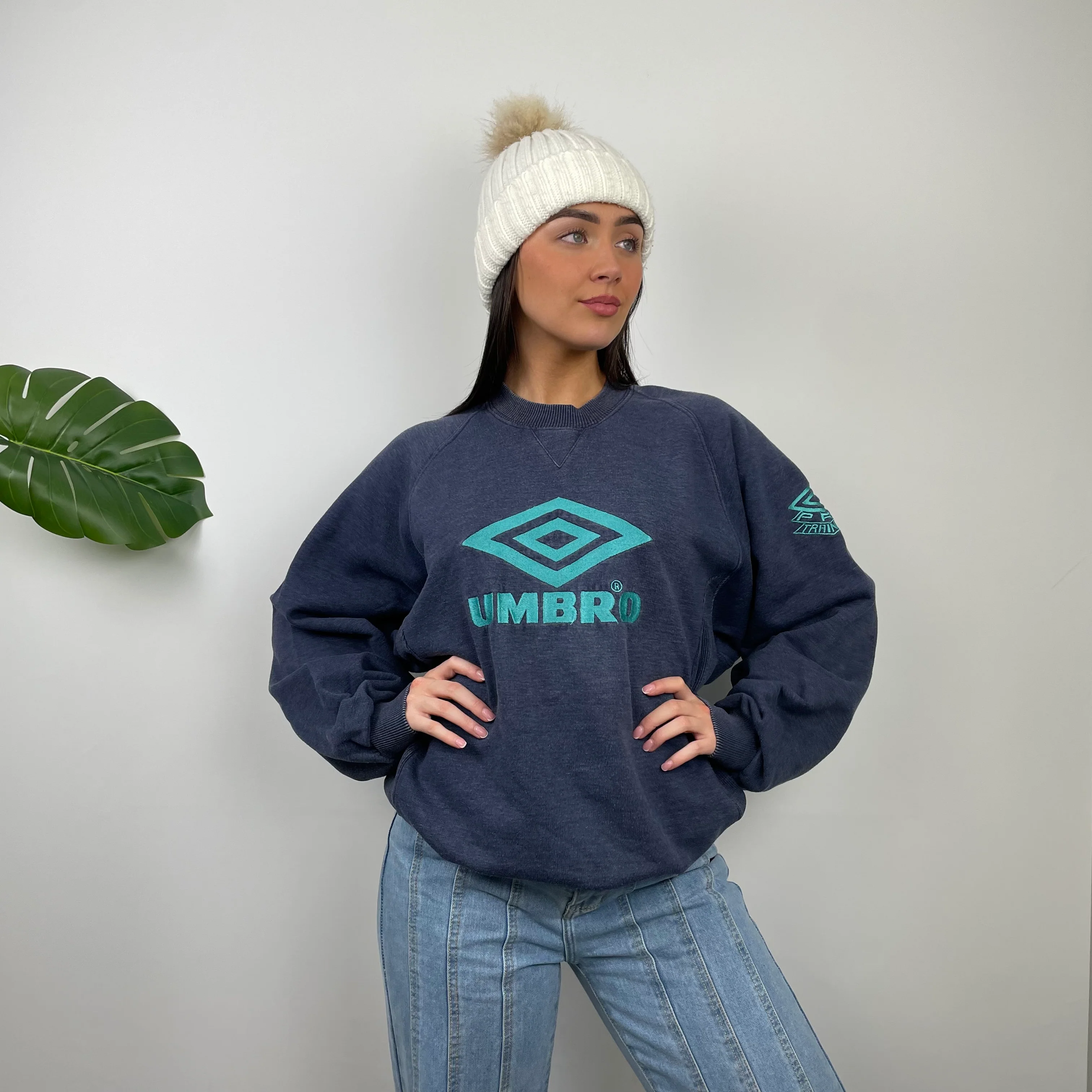 Umbro Navy Embroidered Spell Out Sweatshirt (L) - Image 11
