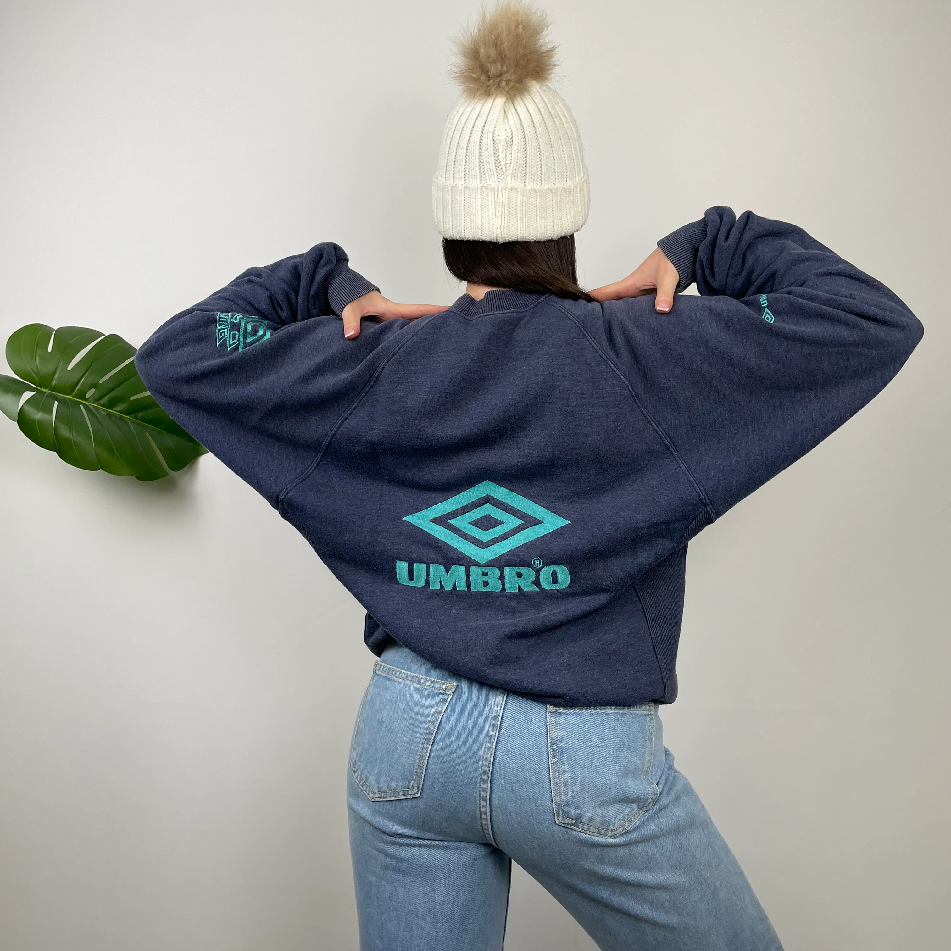 Umbro Navy Embroidered Spell Out Sweatshirt (L) - Image 6