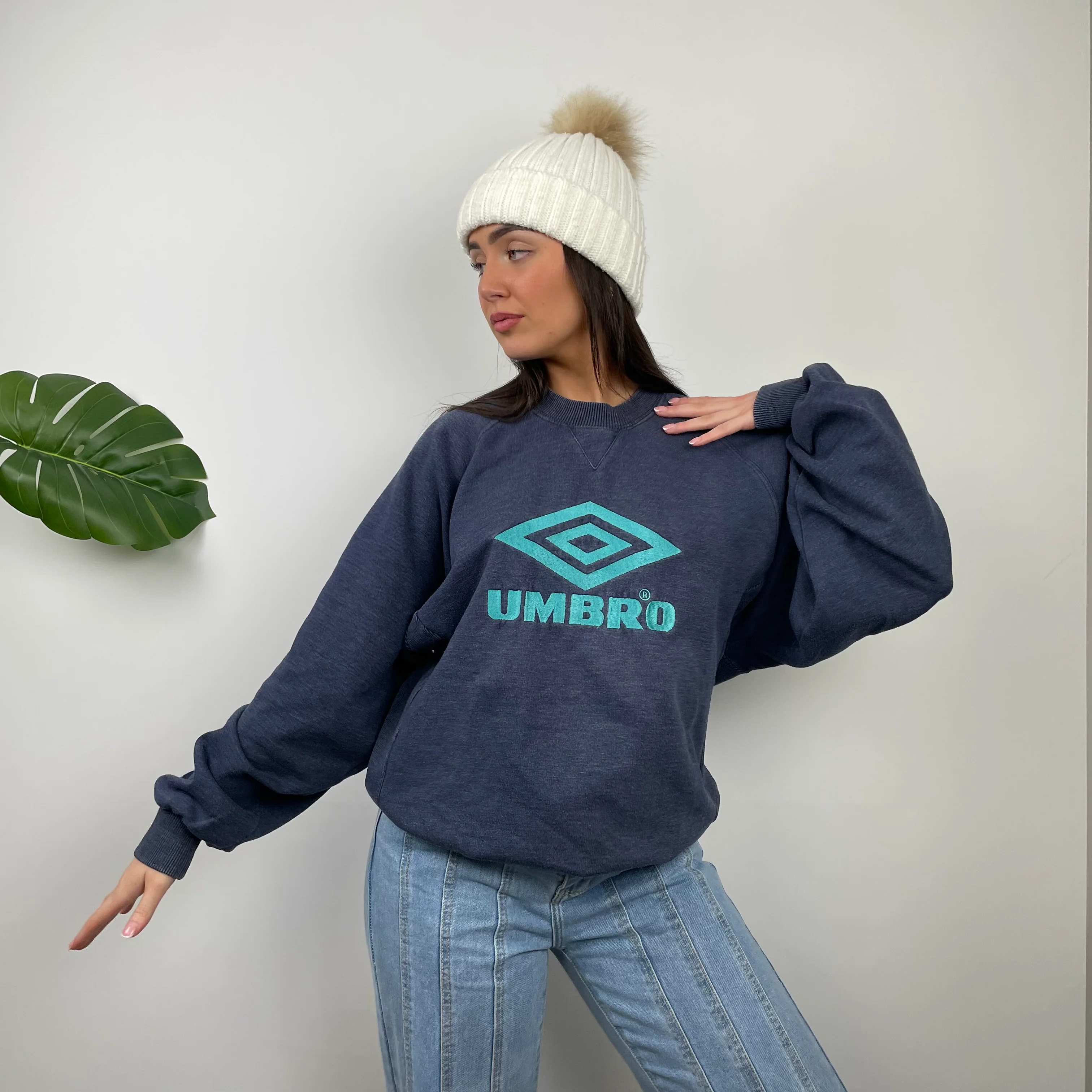 Umbro Navy Embroidered Spell Out Sweatshirt (L) - Image 7