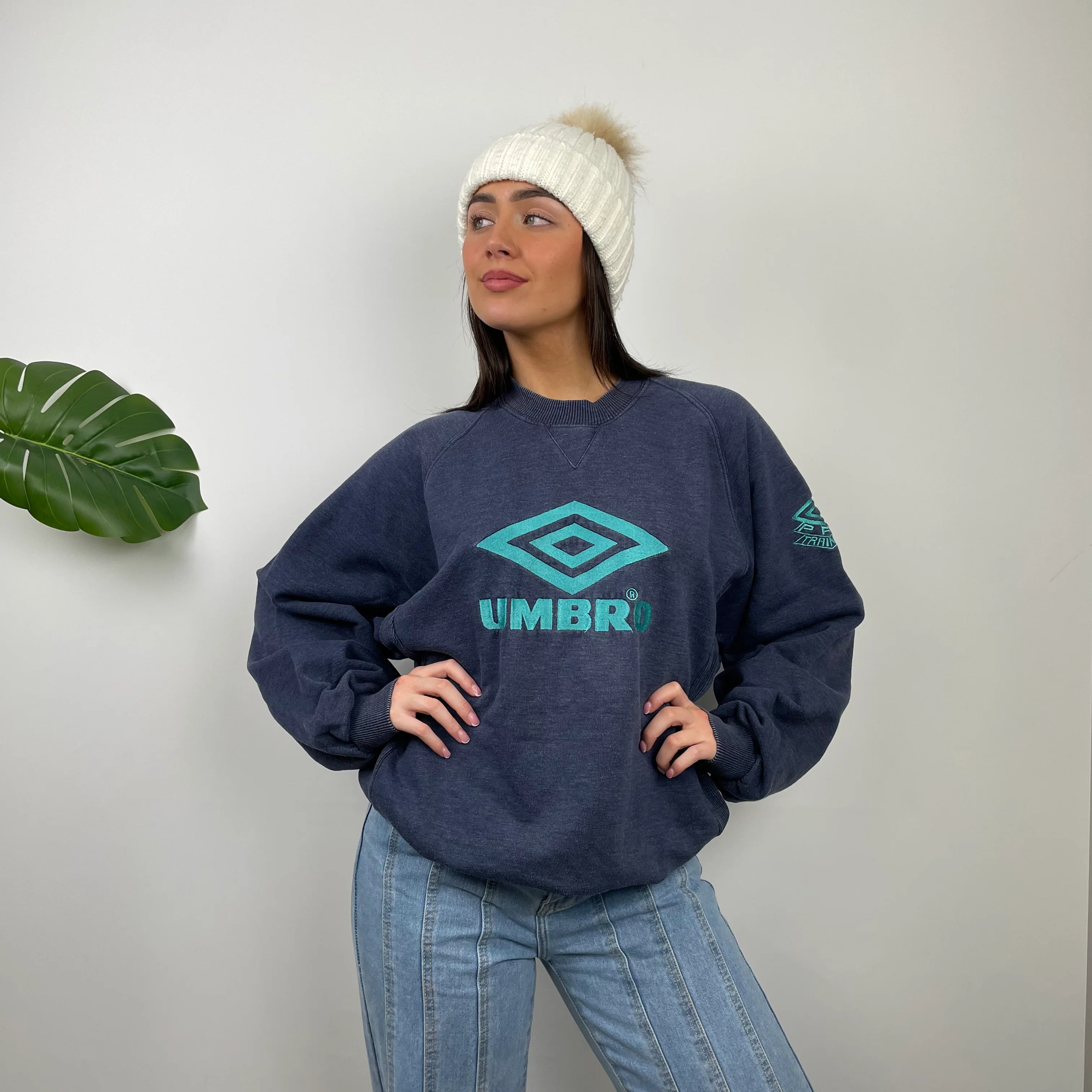 Umbro Navy Embroidered Spell Out Sweatshirt (L) - Image 9