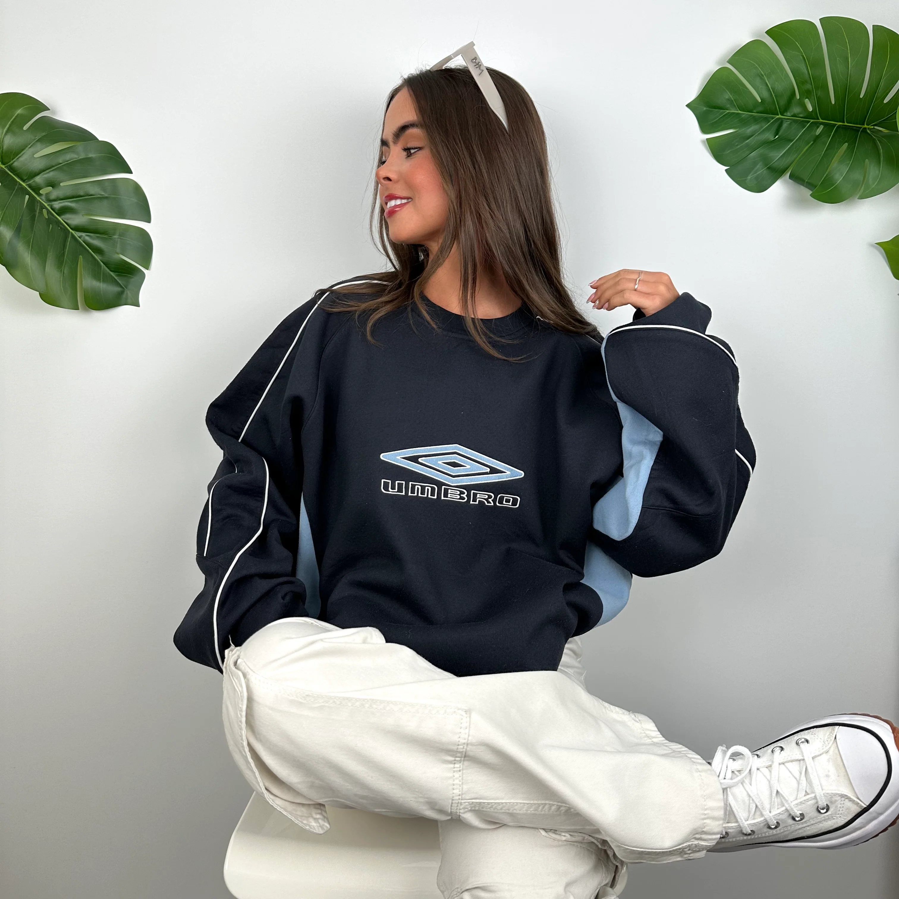 Umbro Navy Embroidered Spell Out Sweatshirt (XL) - Image 8