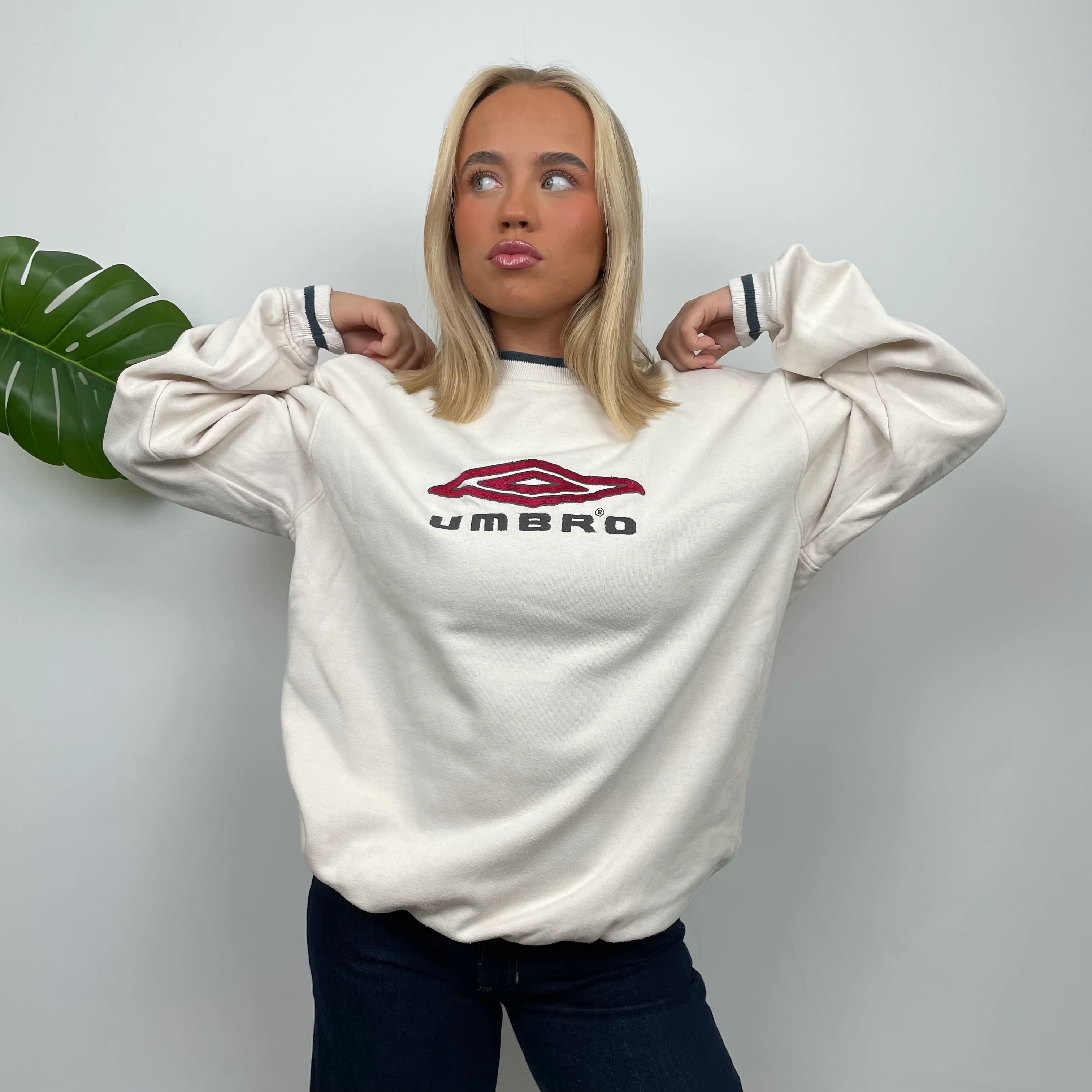 Umbro RARE Cream Embroidered Spell Out Sweatshirt (L) - Image 4