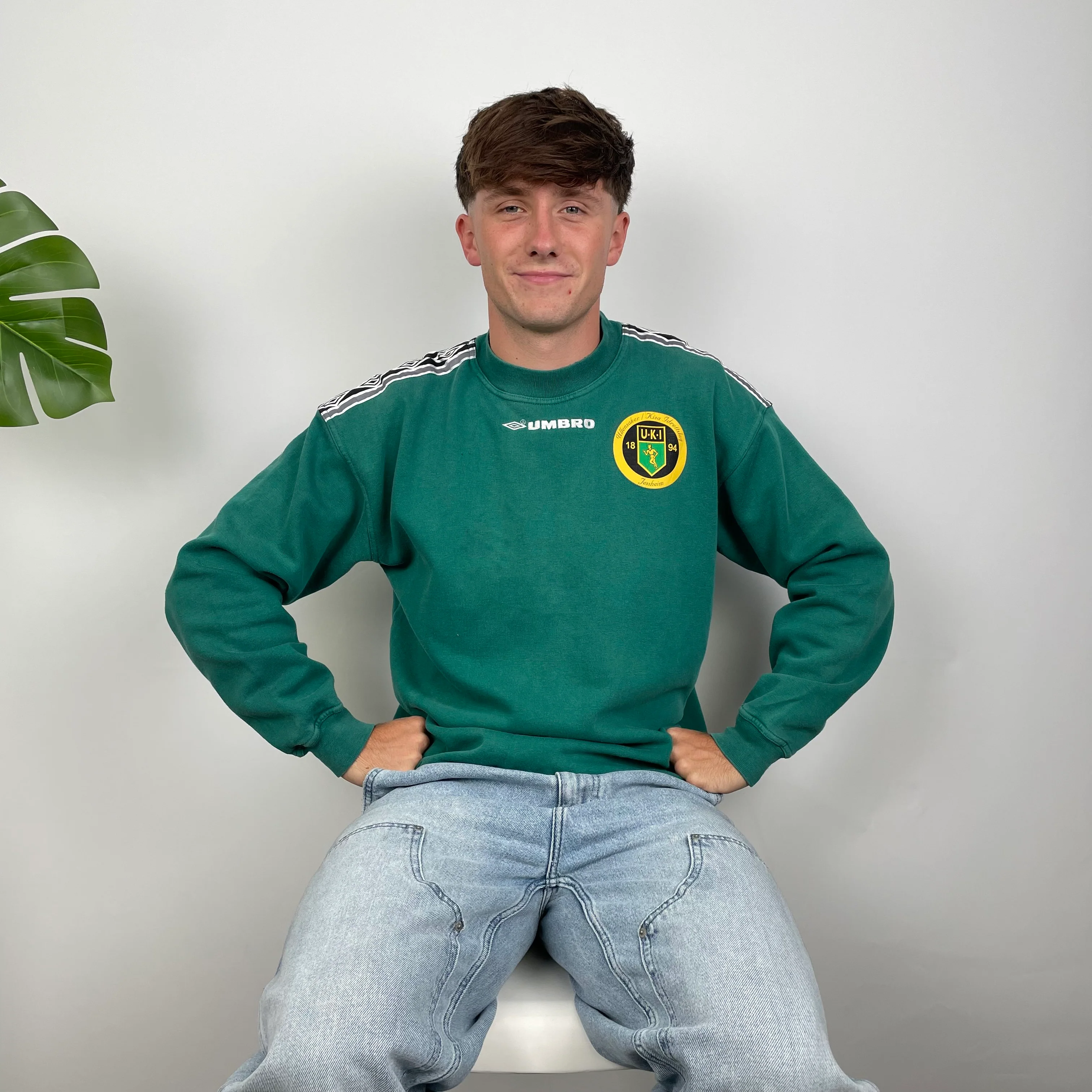 Umbro RARE Green Embroidered Spell Out Sweatshirt (S) - Image 6