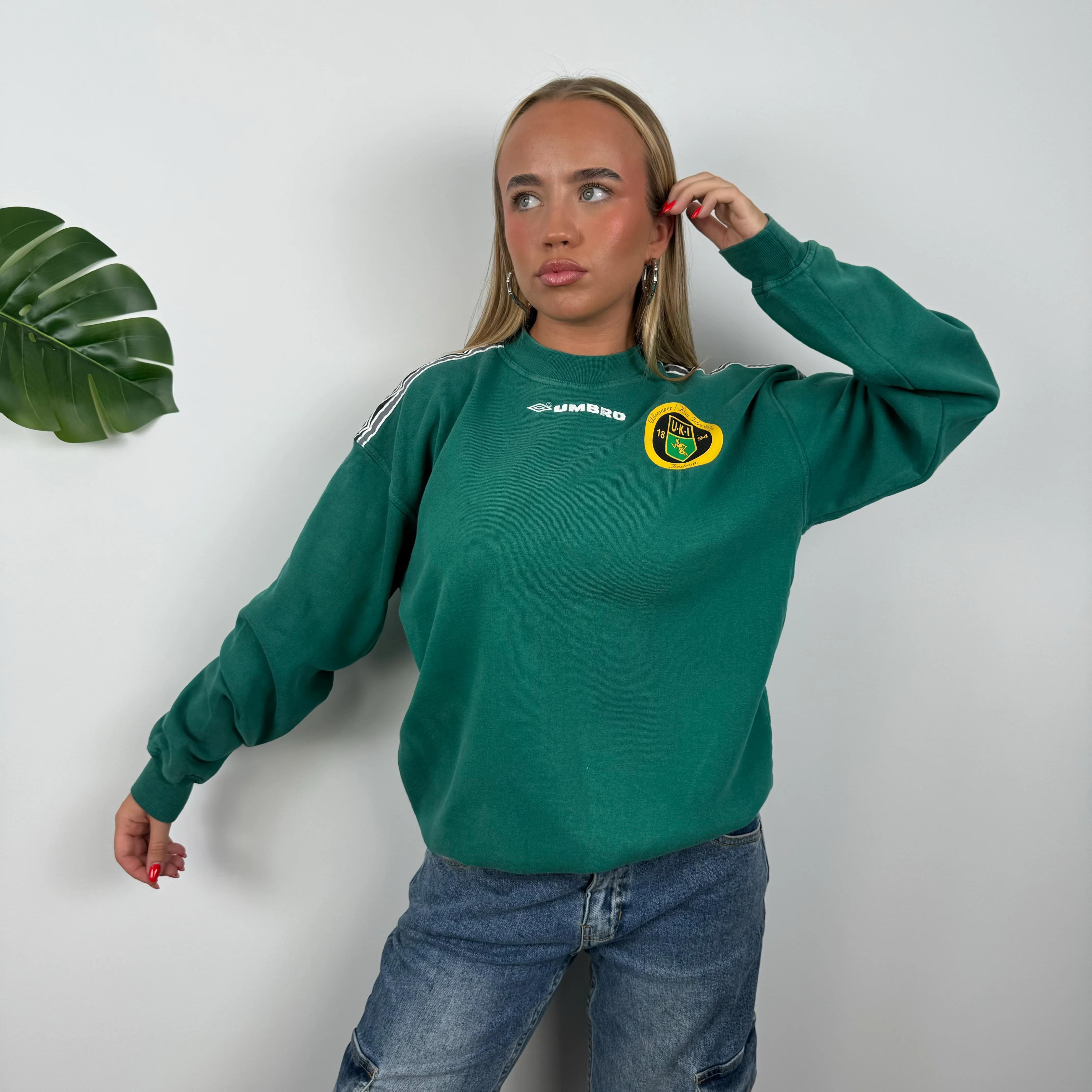 Umbro RARE Green Embroidered Spell Out Sweatshirt (S) - Image 5