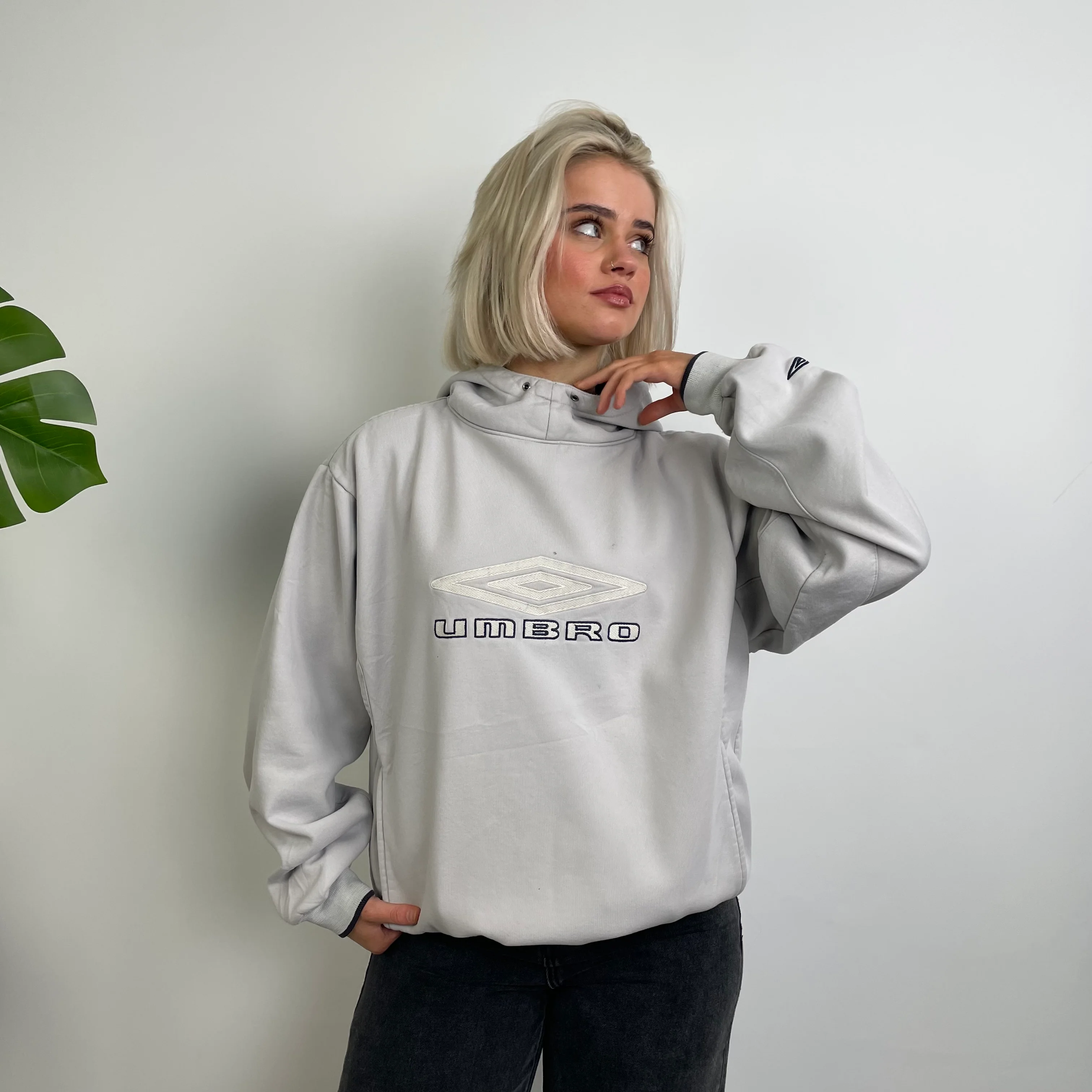 Umbro RARE Grey Embroidered Spell Out Hoodie (M) - Image 2