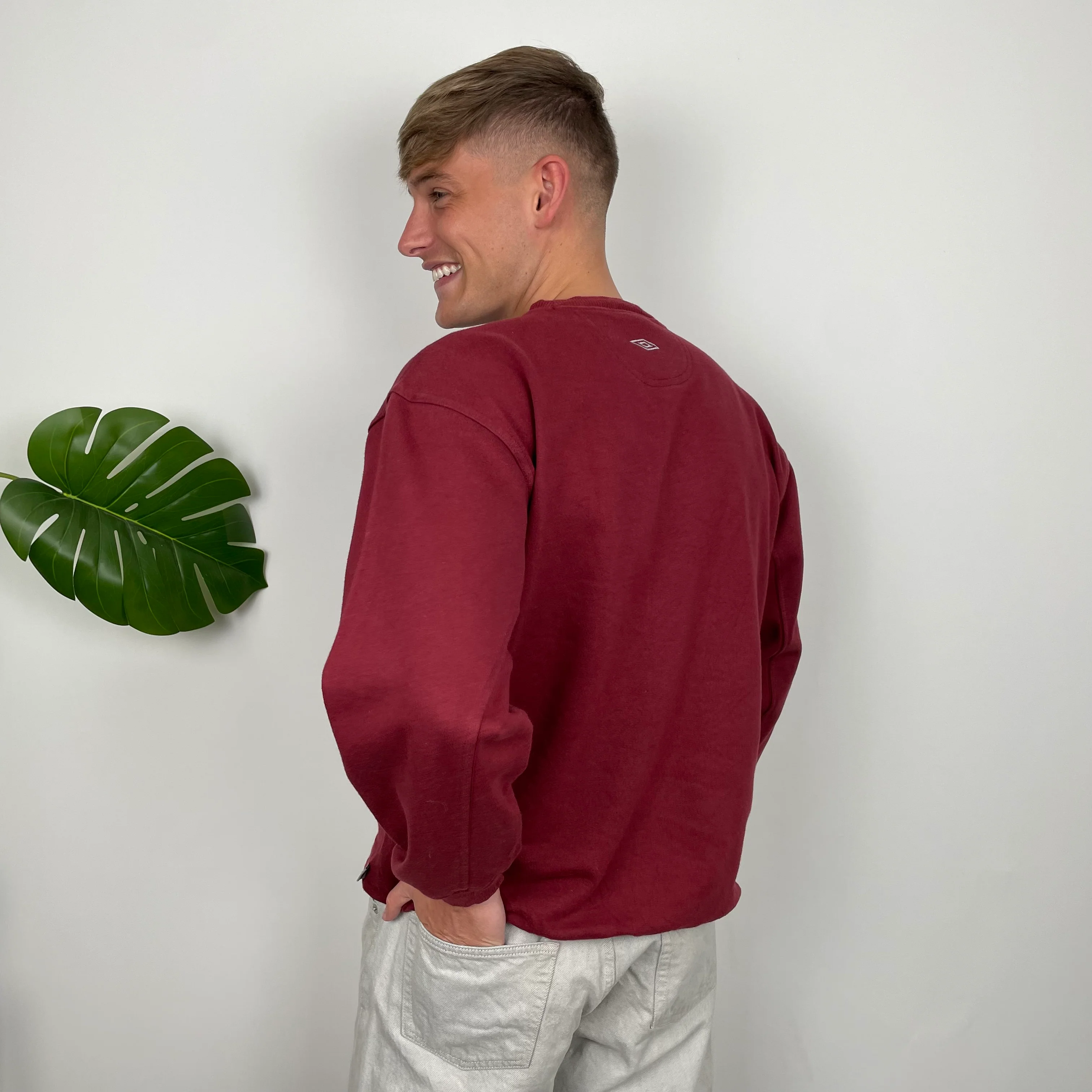 Umbro RARE Maroon Embroidered Spell Out Sweatshirt (L) - Image 5