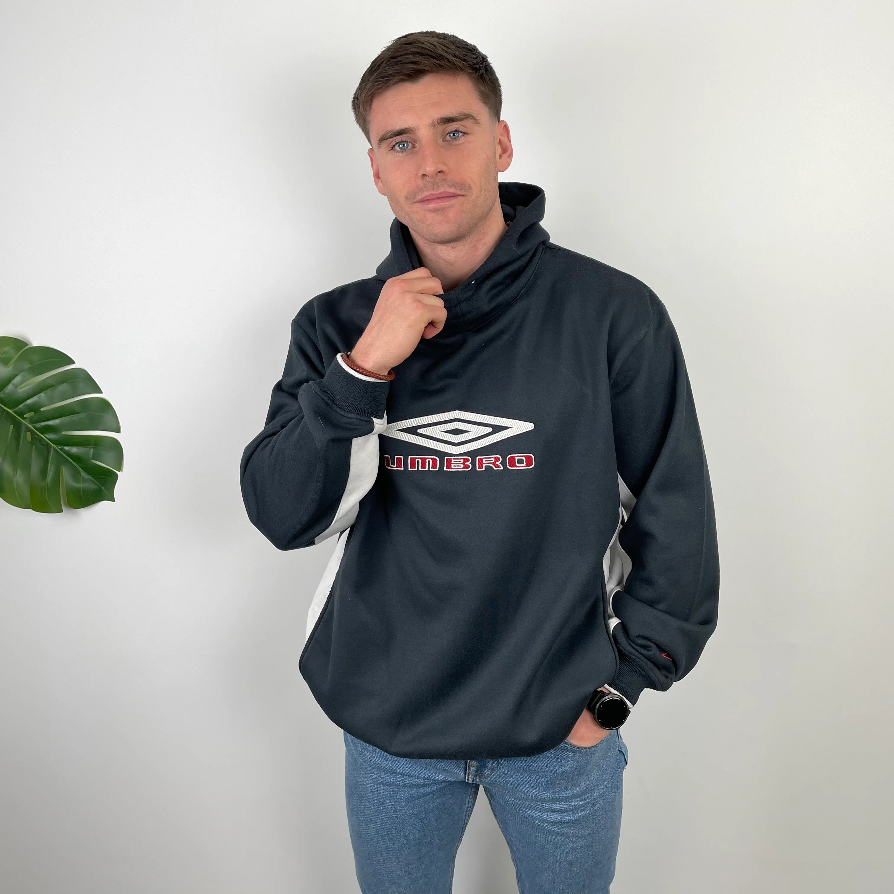 Umbro RARE Navy Embroidered Spell Out Hoodie (XL) - Image 3