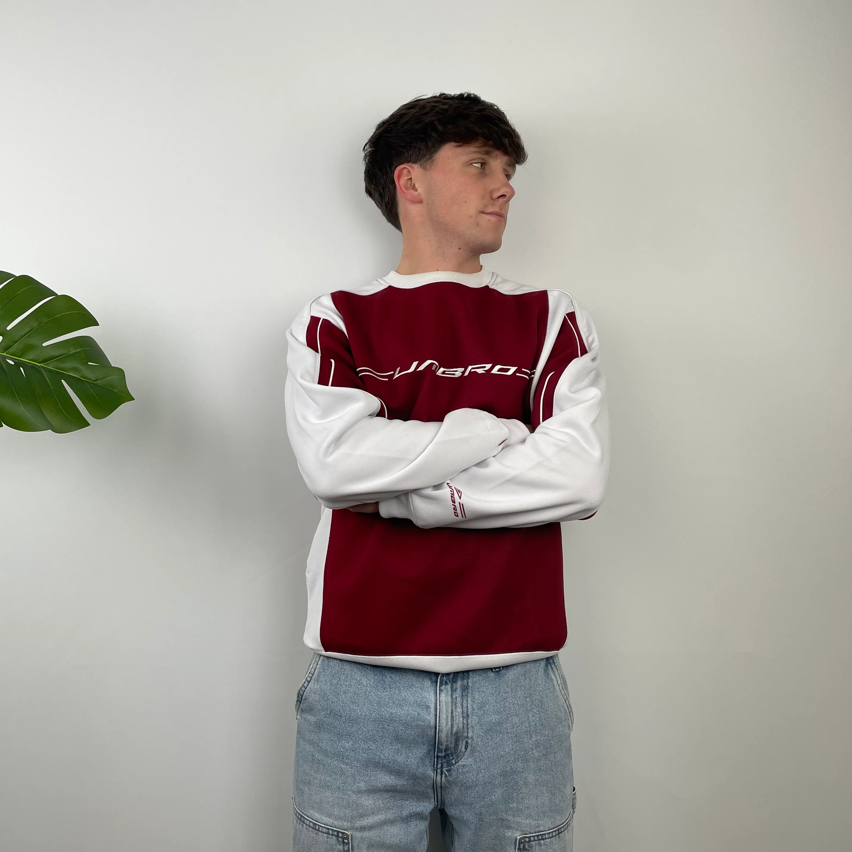 Umbro Red Embroidered Spell Out Sweatshirt (M) - Image 5