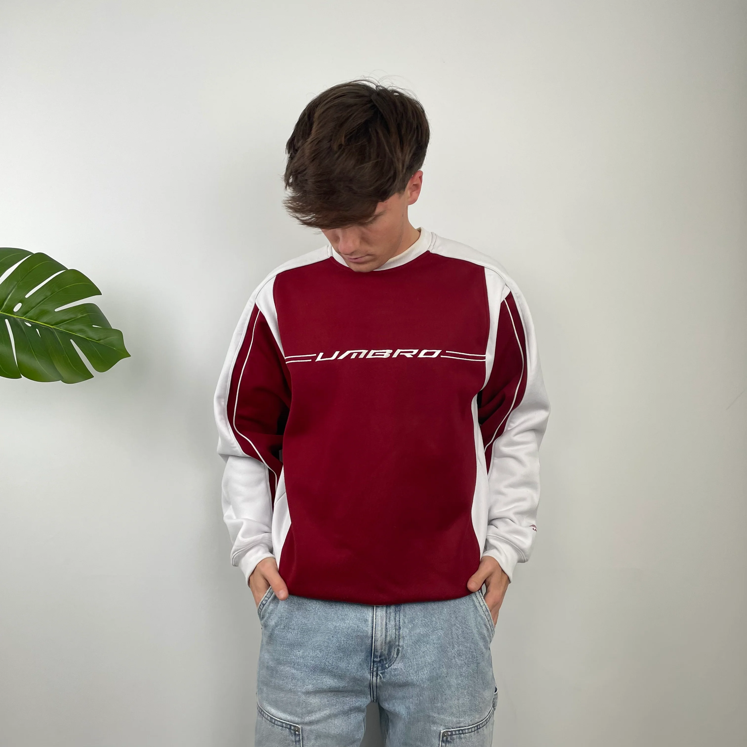 Umbro Red Embroidered Spell Out Sweatshirt (M) - Image 6