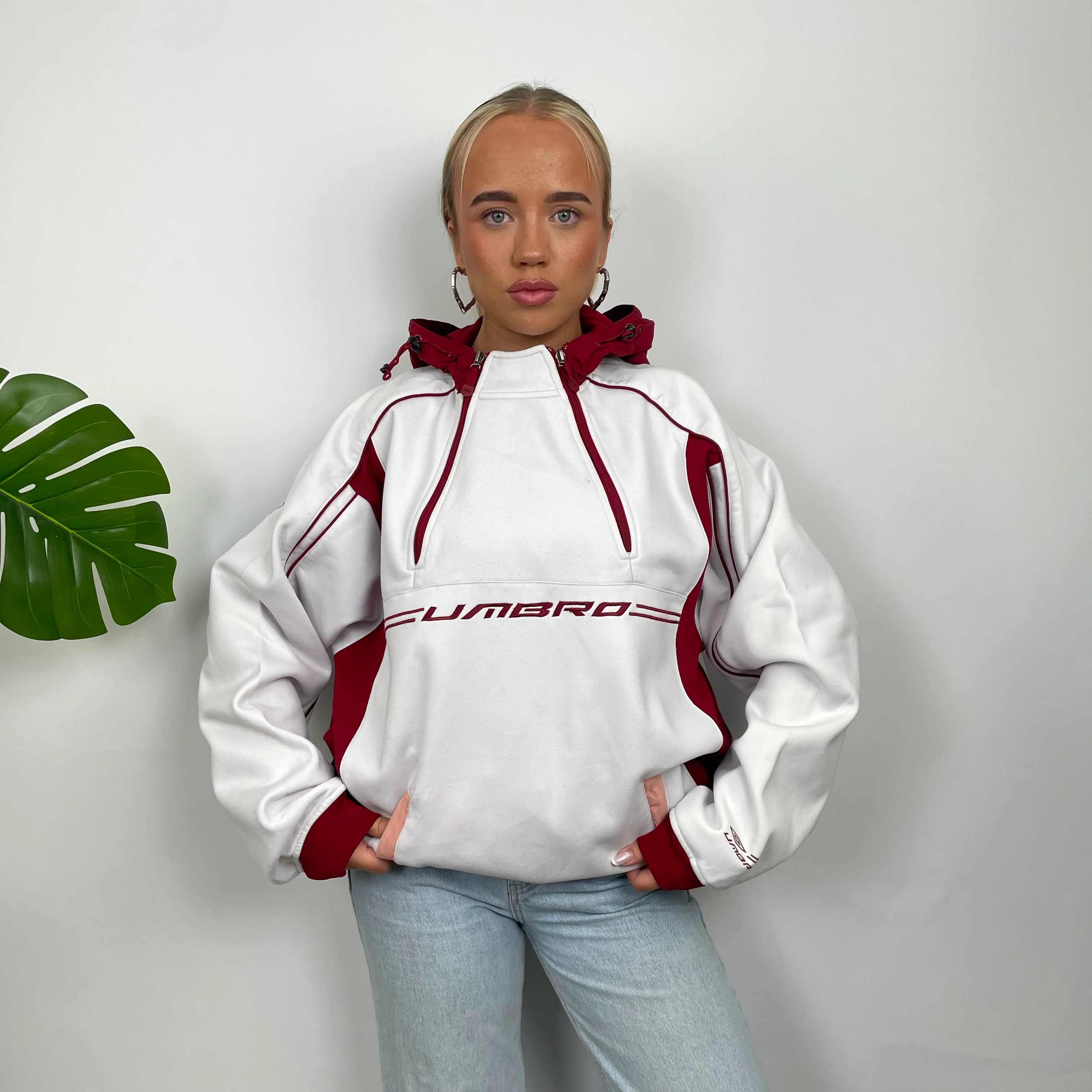 Umbro White Embroidered Spell Out Hoodie (XL) - Image 7