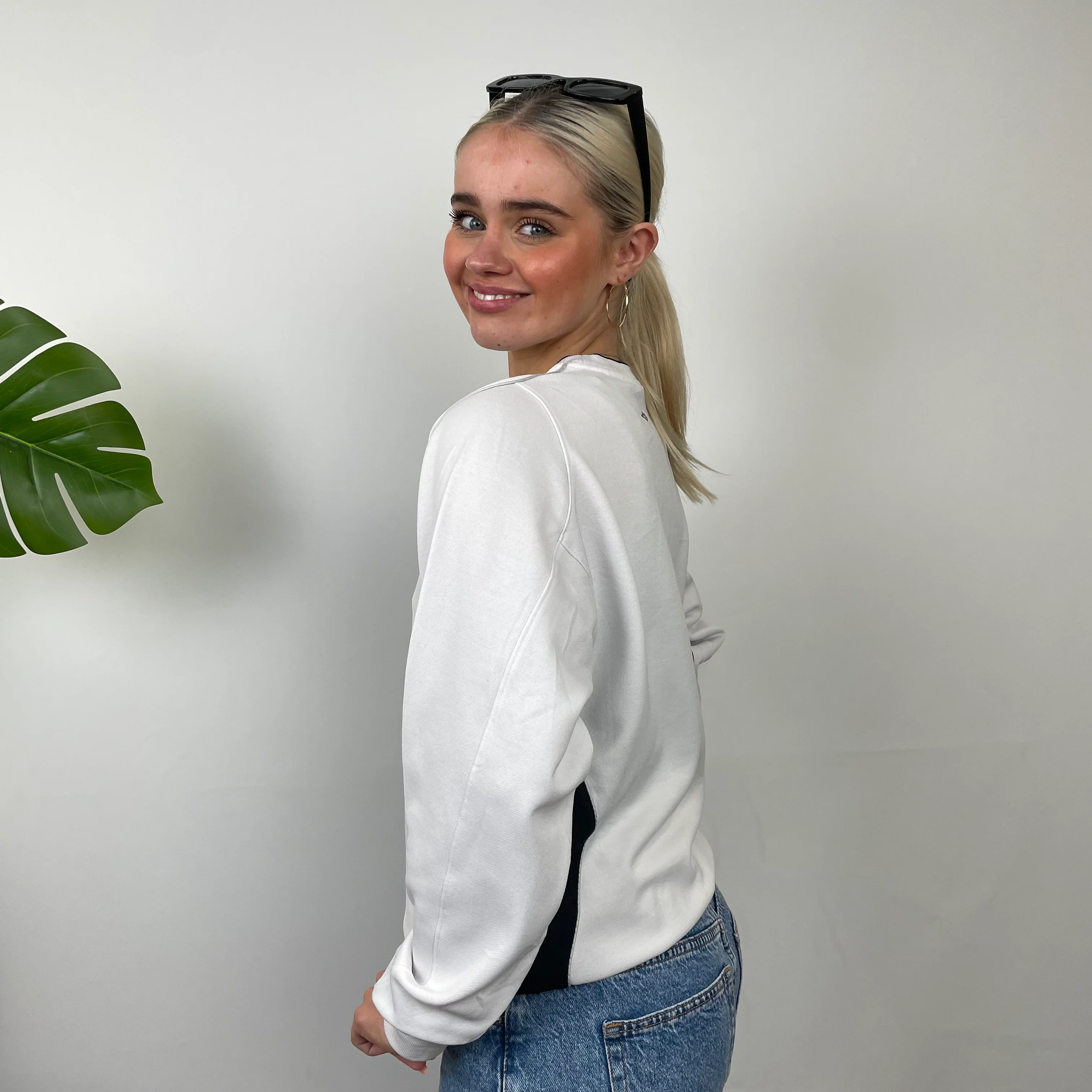 Umbro White Embroidered Spell Out Sweatshirt (S) - Image 6