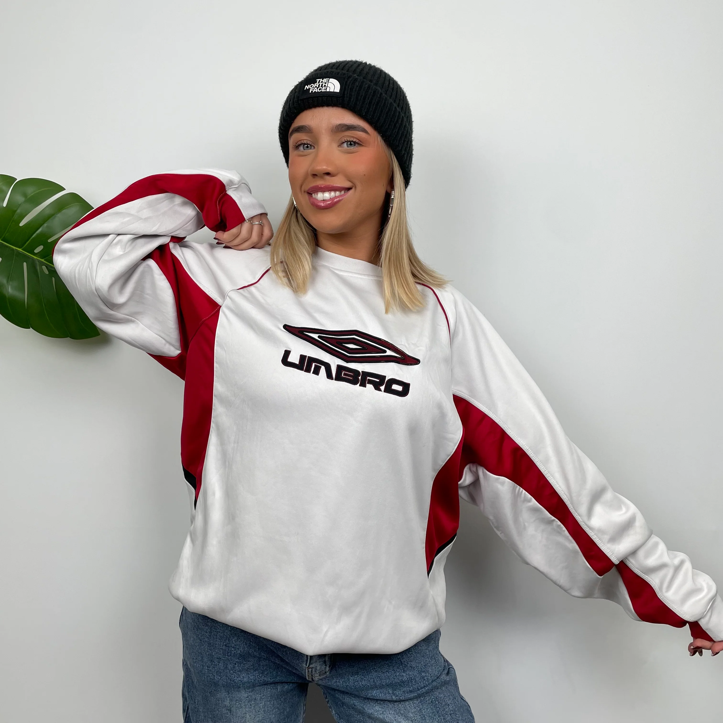 Umbro White Embroidered Spell Out Sweatshirt (L) - Image 3