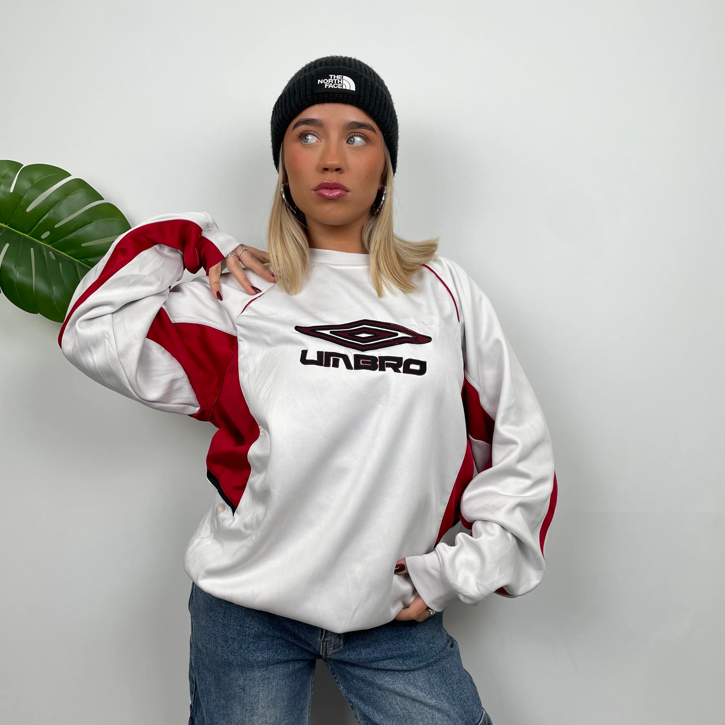 Umbro White Embroidered Spell Out Sweatshirt (L) - Image 4