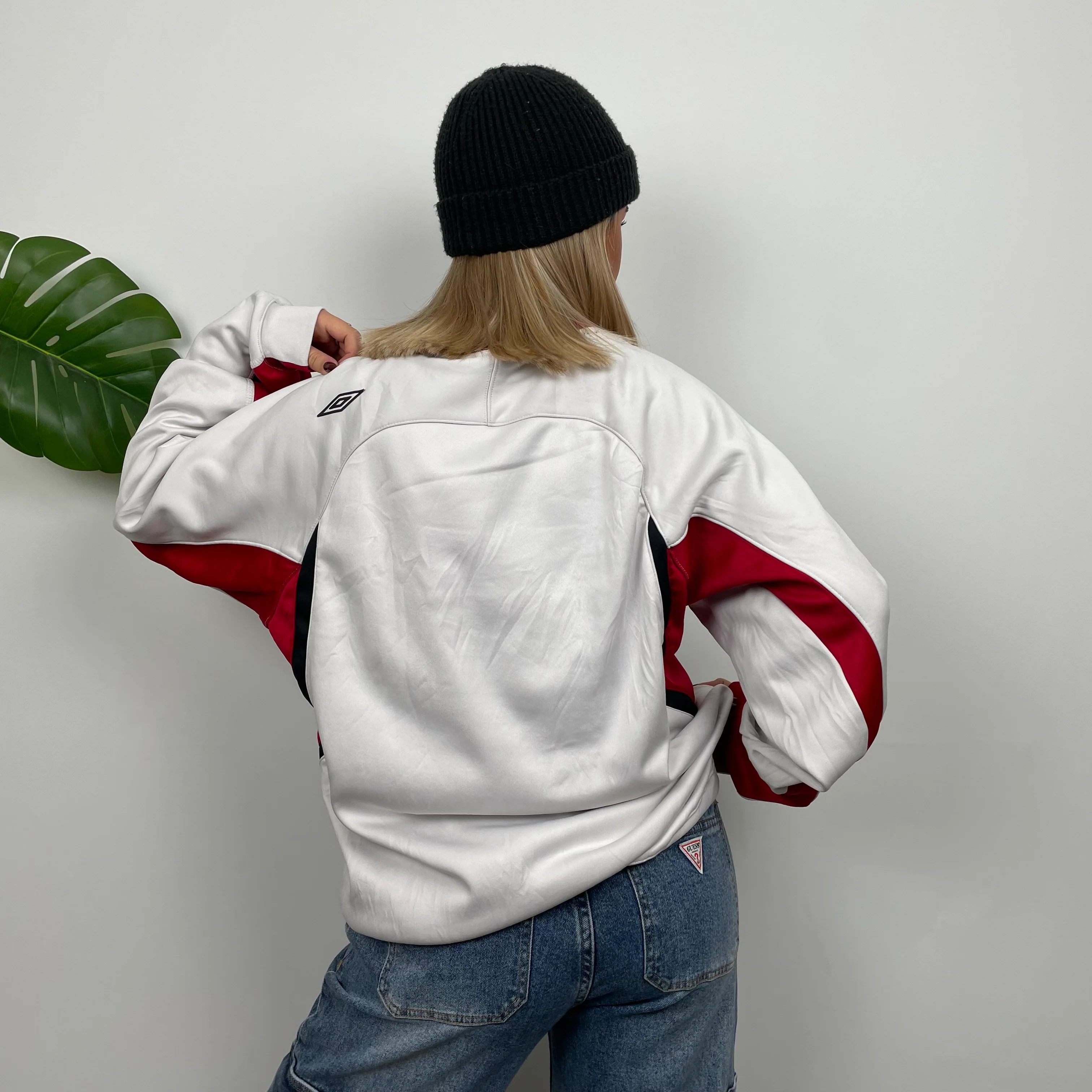Umbro White Embroidered Spell Out Sweatshirt (L) - Image 7