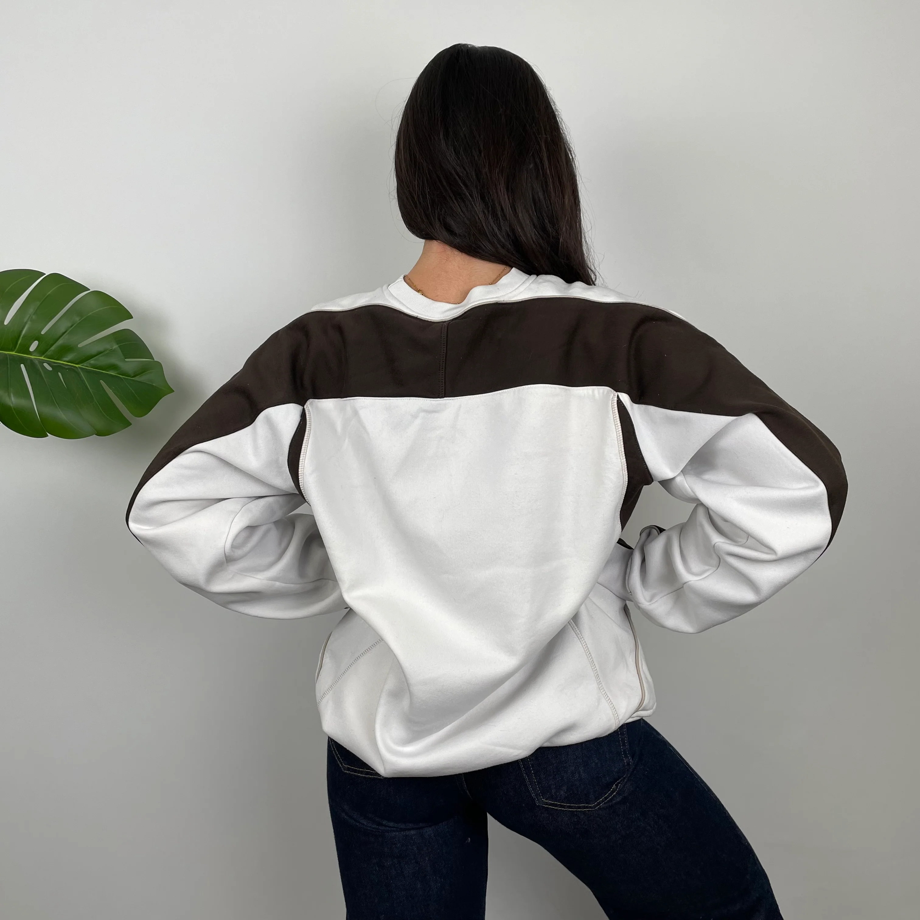 Umbro White Embroidered Spell Out Sweatshirt (L) - Image 7