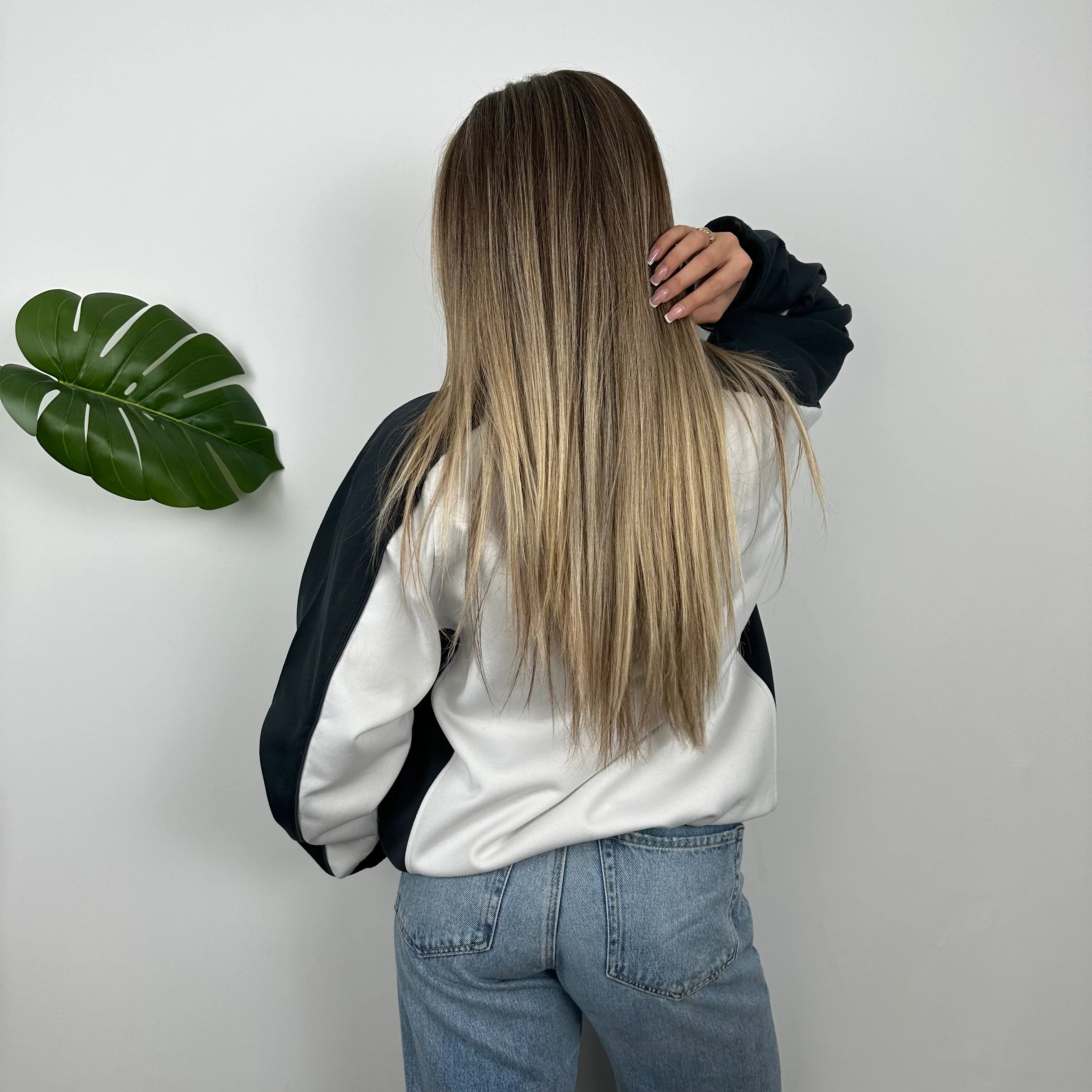 Umbro White Embroidered Spell Out Sweatshirt (L) - Image 5