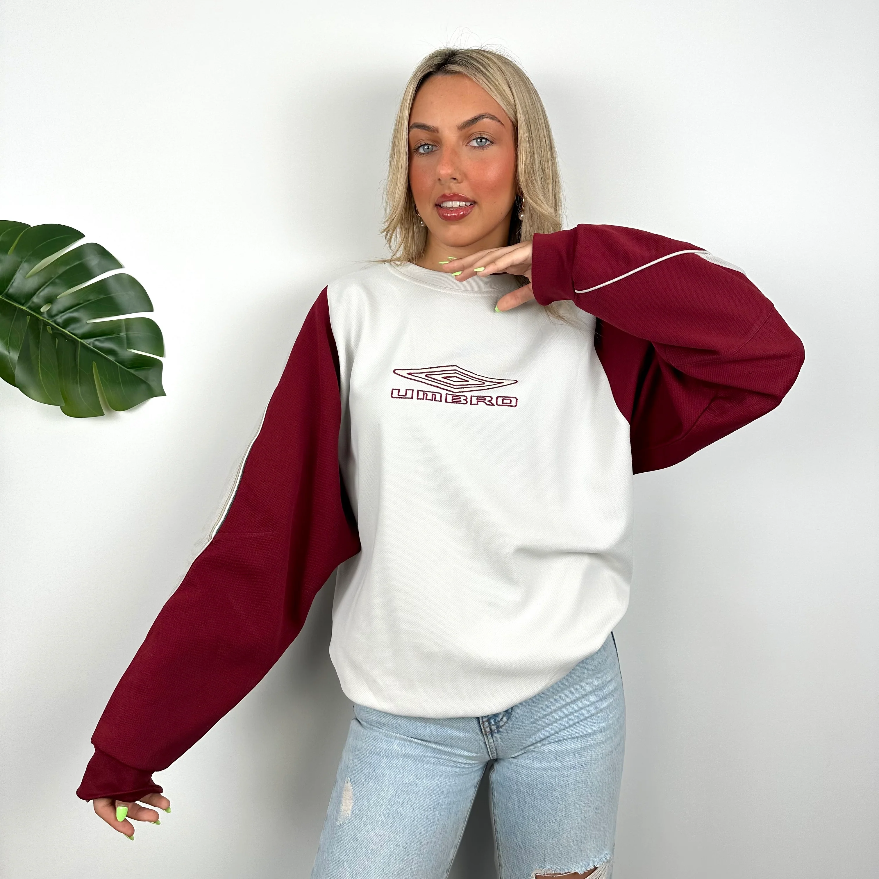 Umbro White Embroidered Spell Out Sweatshirt (L) - Image 2