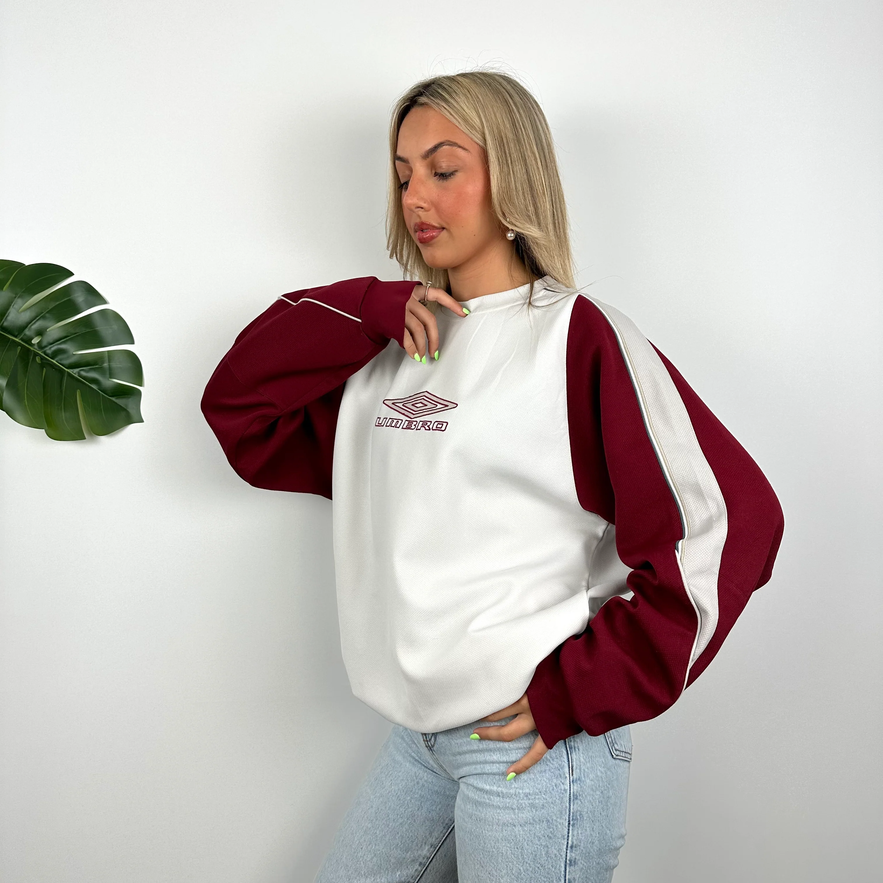 Umbro White Embroidered Spell Out Sweatshirt (L) - Image 6