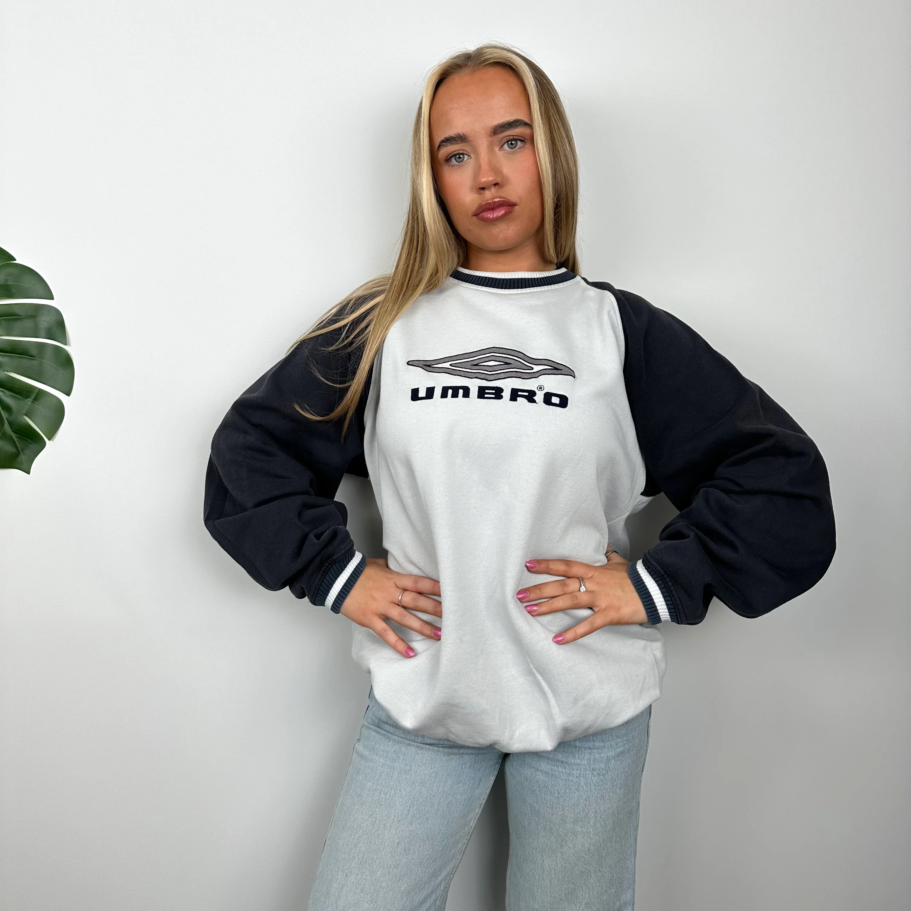 Umbro White Embroidered Spell Out Sweatshirt (L) - Image 2