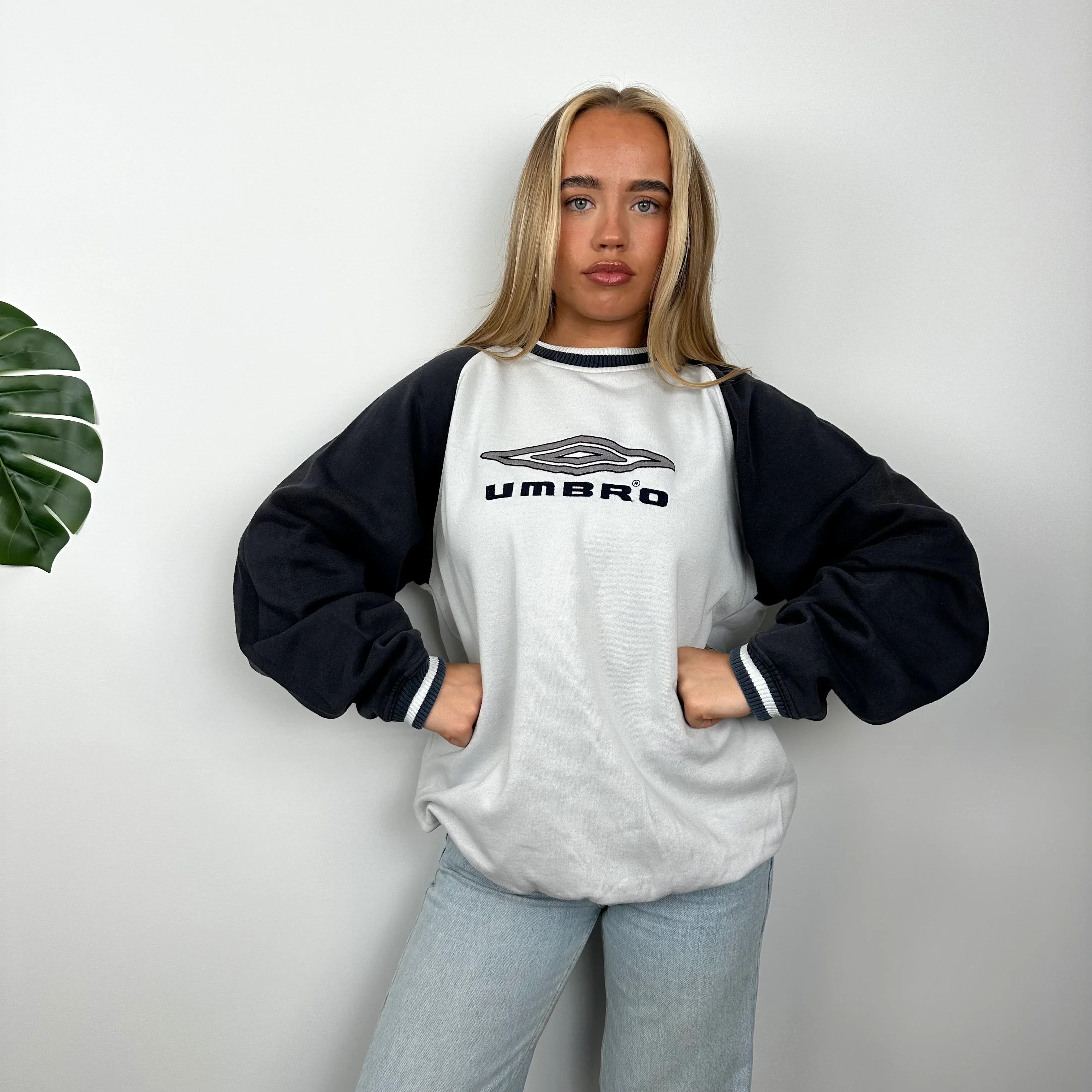Umbro White Embroidered Spell Out Sweatshirt (L) - Image 5