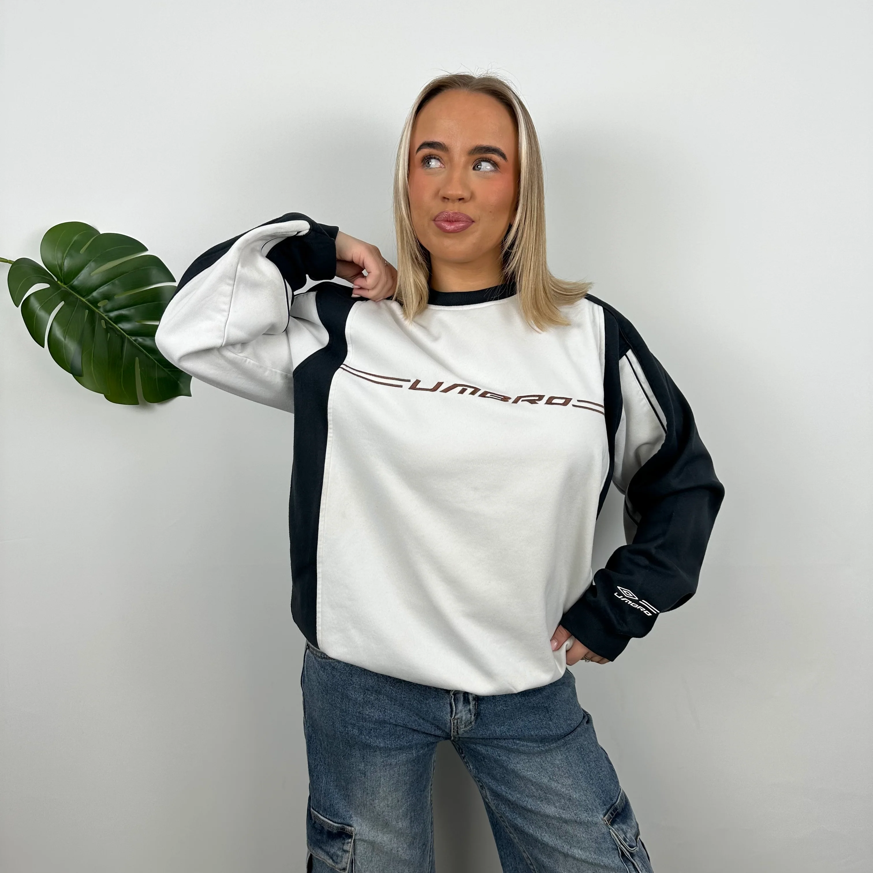 Umbro White Embroidered Spell Out Sweatshirt (L) - Image 2