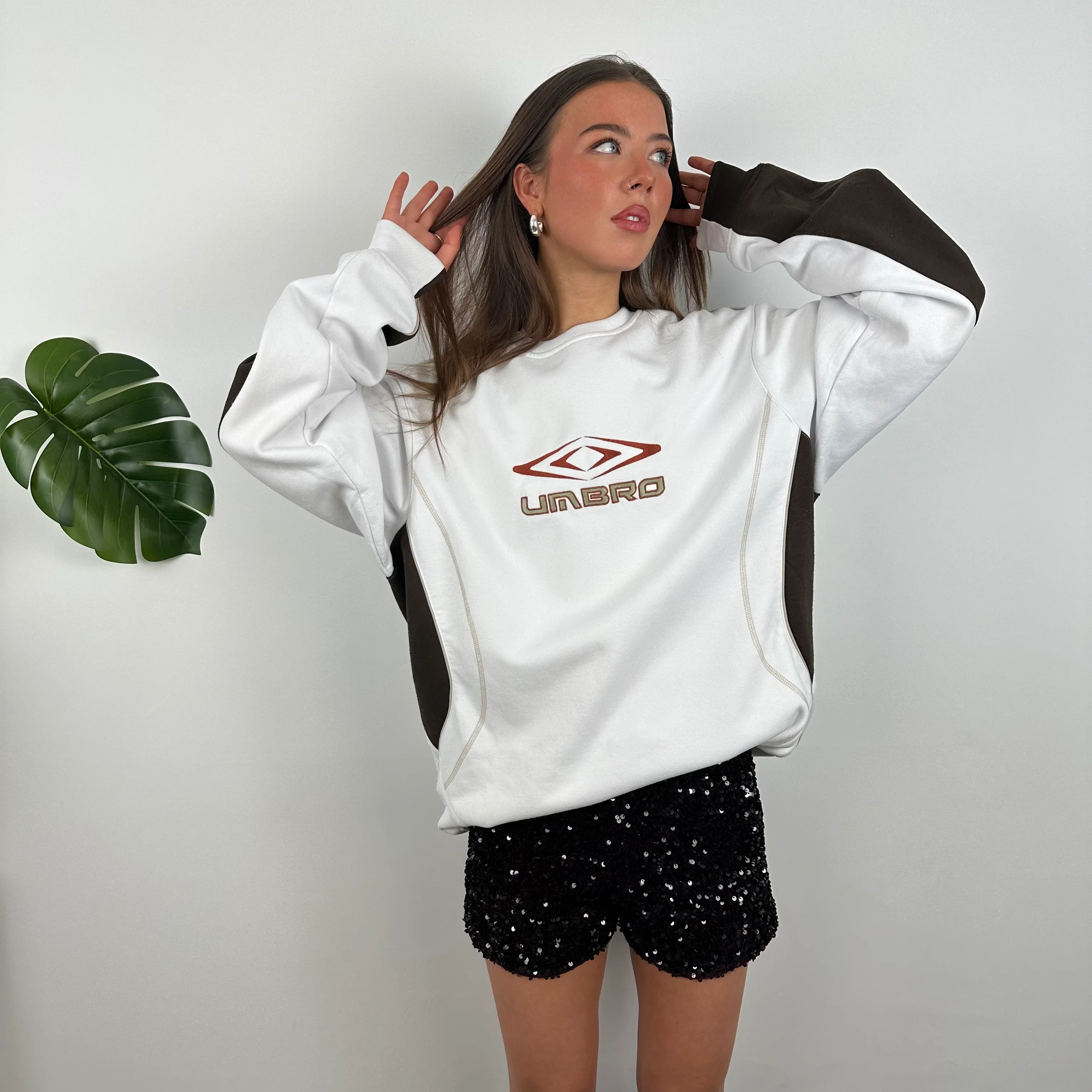 Umbro White Embroidered Spell Out Sweatshirt (XL) - Image 6