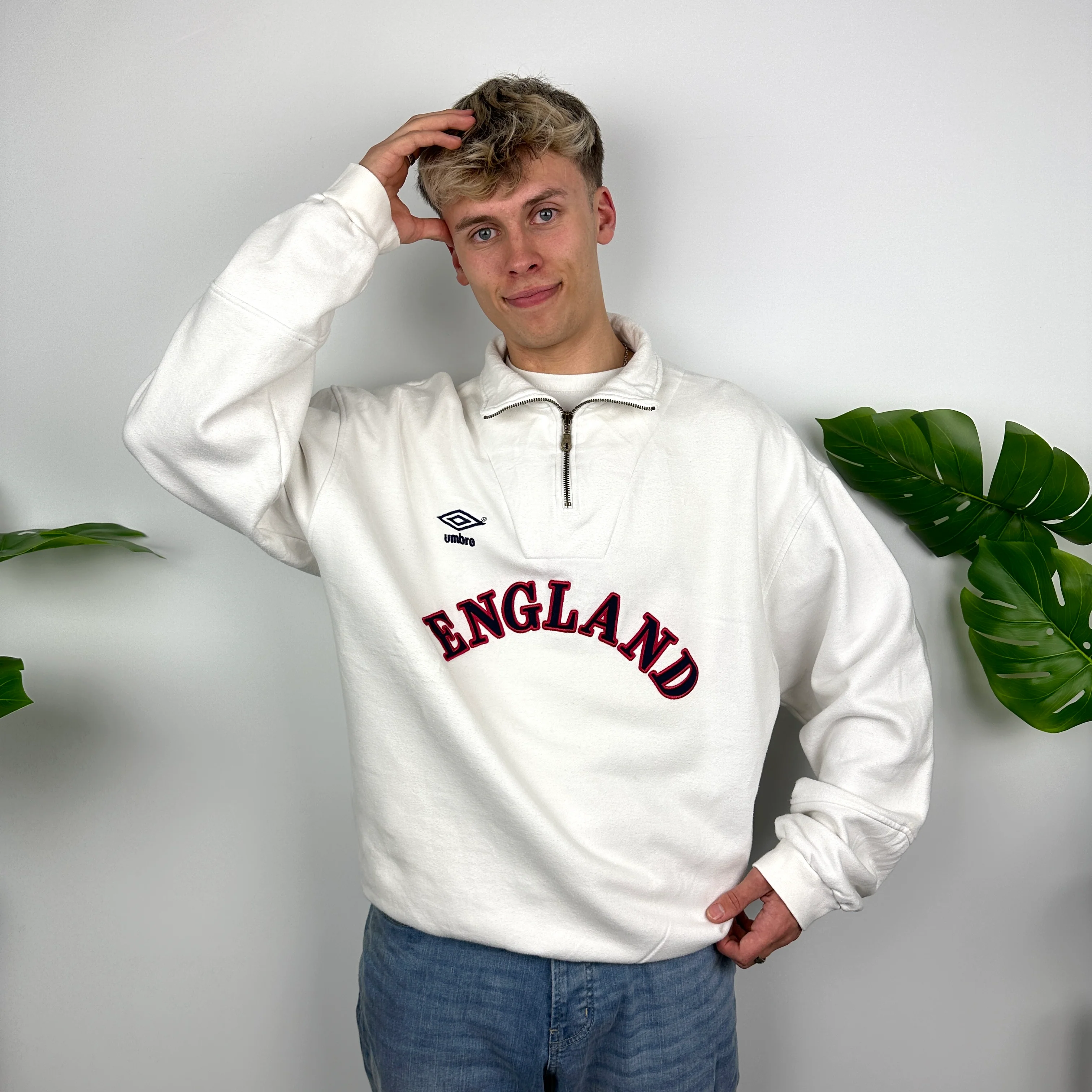 Umbro X England RARE White Embroidered Spell Out Quarter Zip Sweatshirt (XL) - Image 2