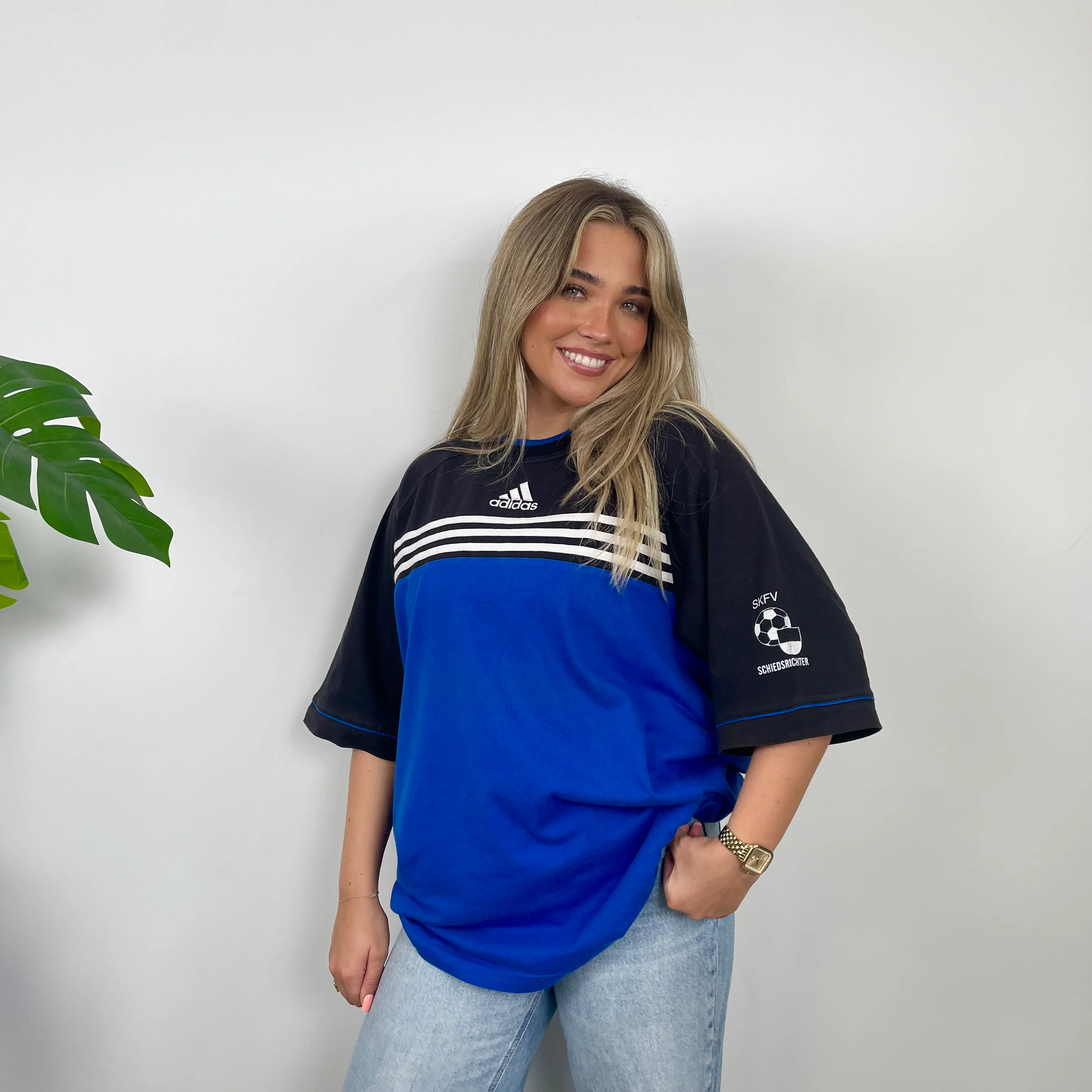 Adidas RARE Black & Blue Embroidered Spell Out T Shirt (XL) - Image 5