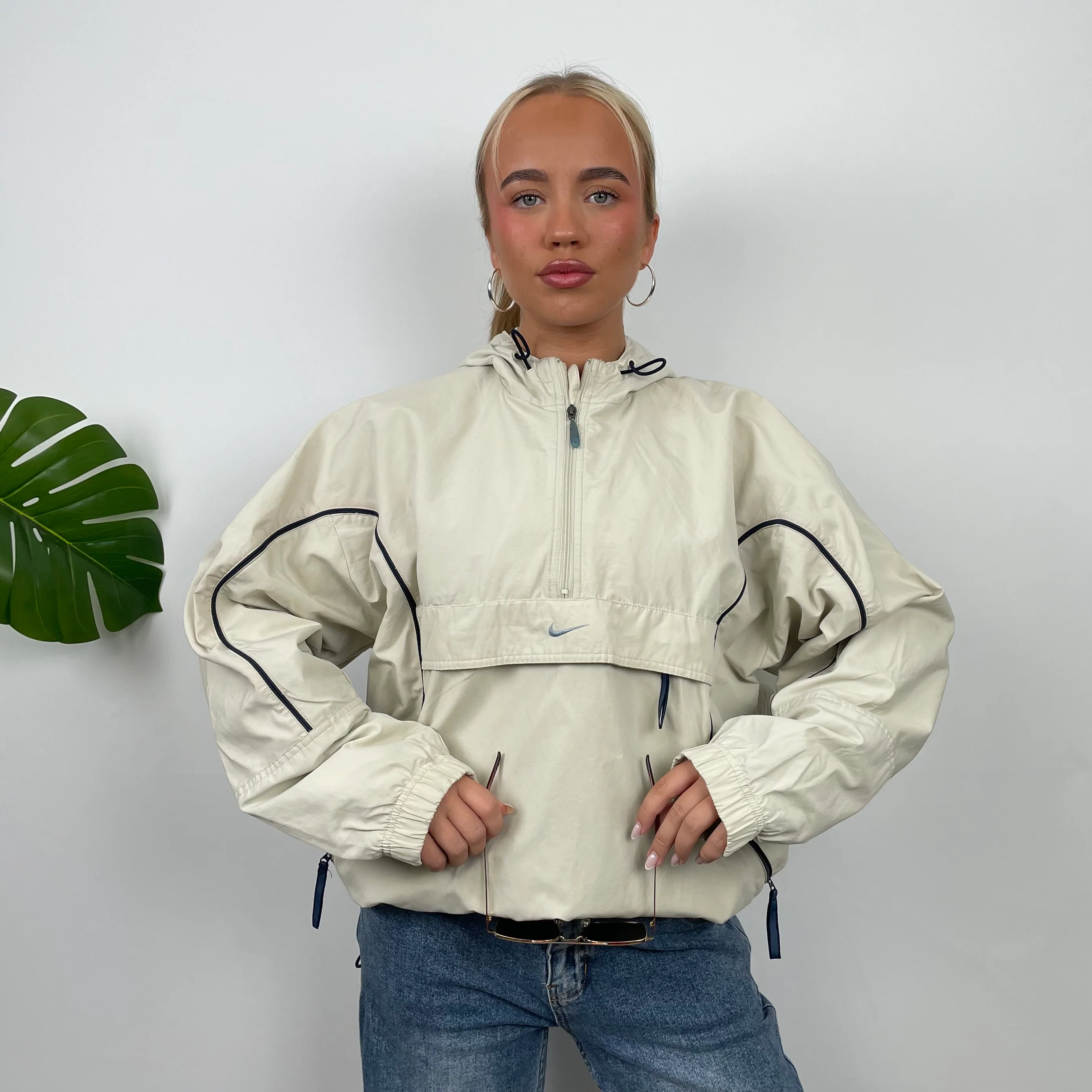 Nike Cream Embroidered Swoosh Quarter Zip Pullover Windbreaker Jacket (S) - Image 4