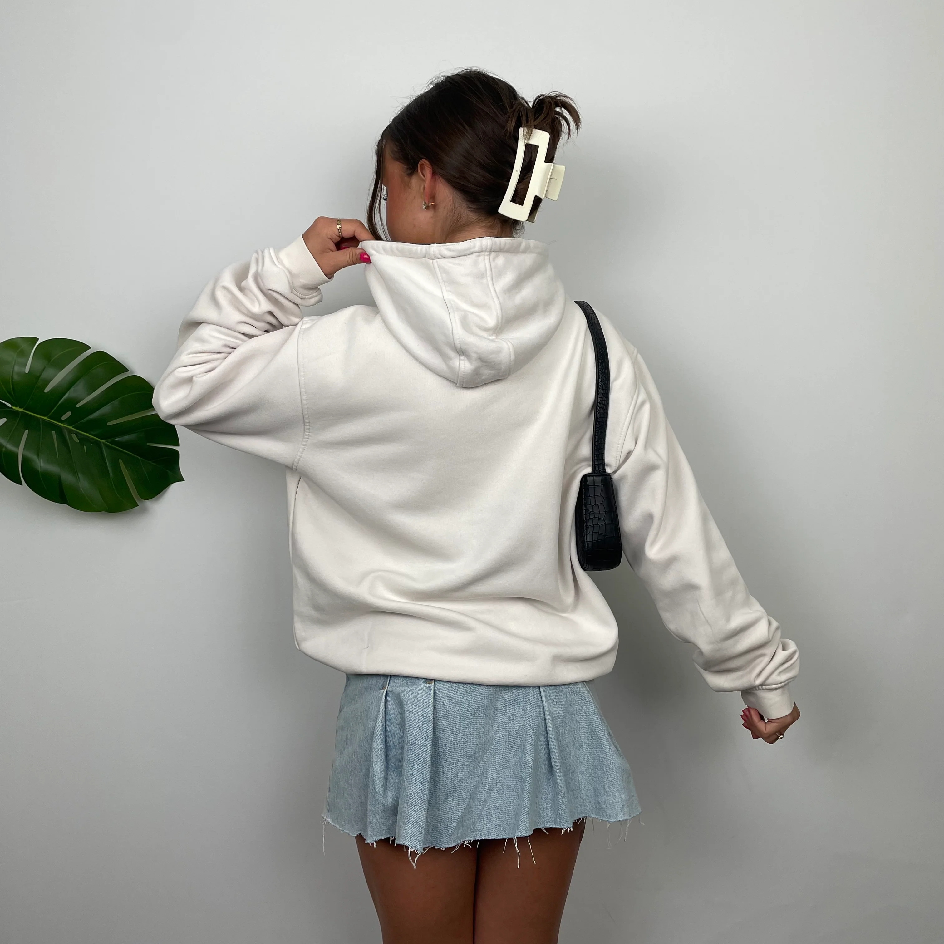 Nike Athletic White Embroidered Spell Out Hoodie (M) - Image 6
