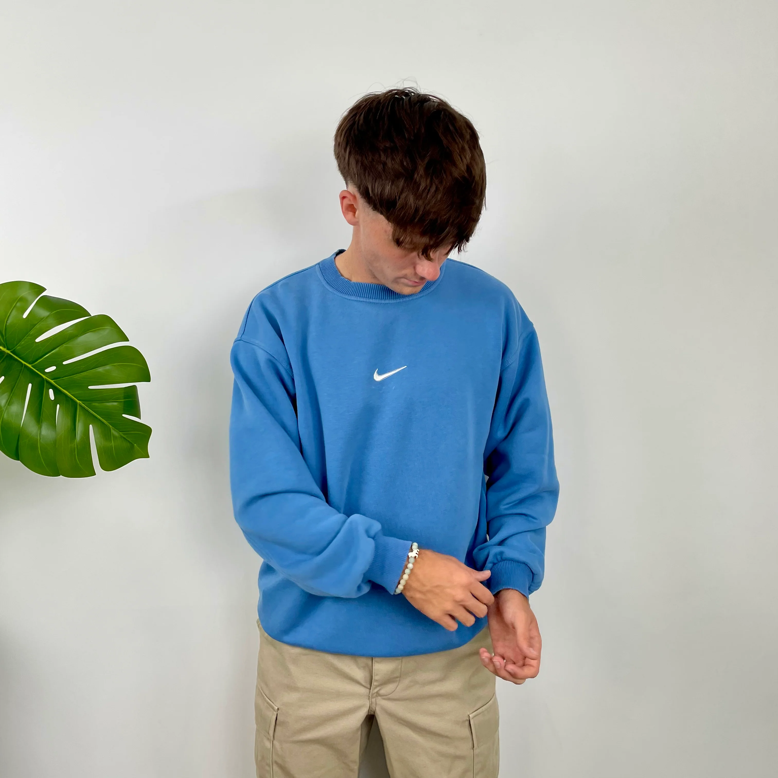 Nike Baby Blue Embroidered Swoosh Sweatshirt (L) - Image 3