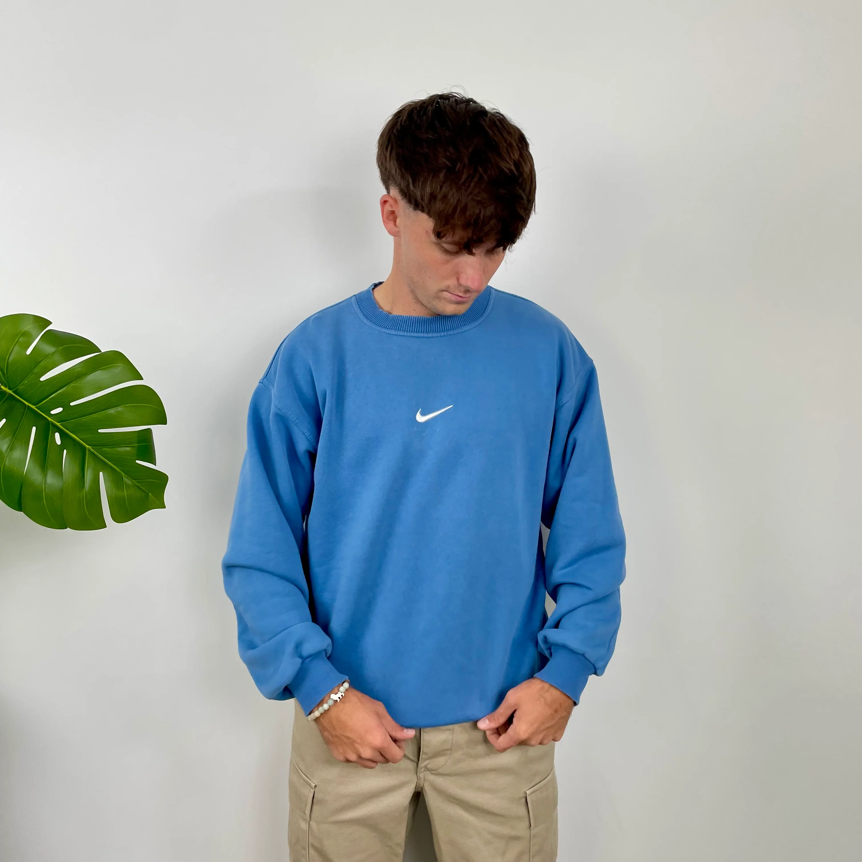 Nike Baby Blue Embroidered Swoosh Sweatshirt (L) - Image 4