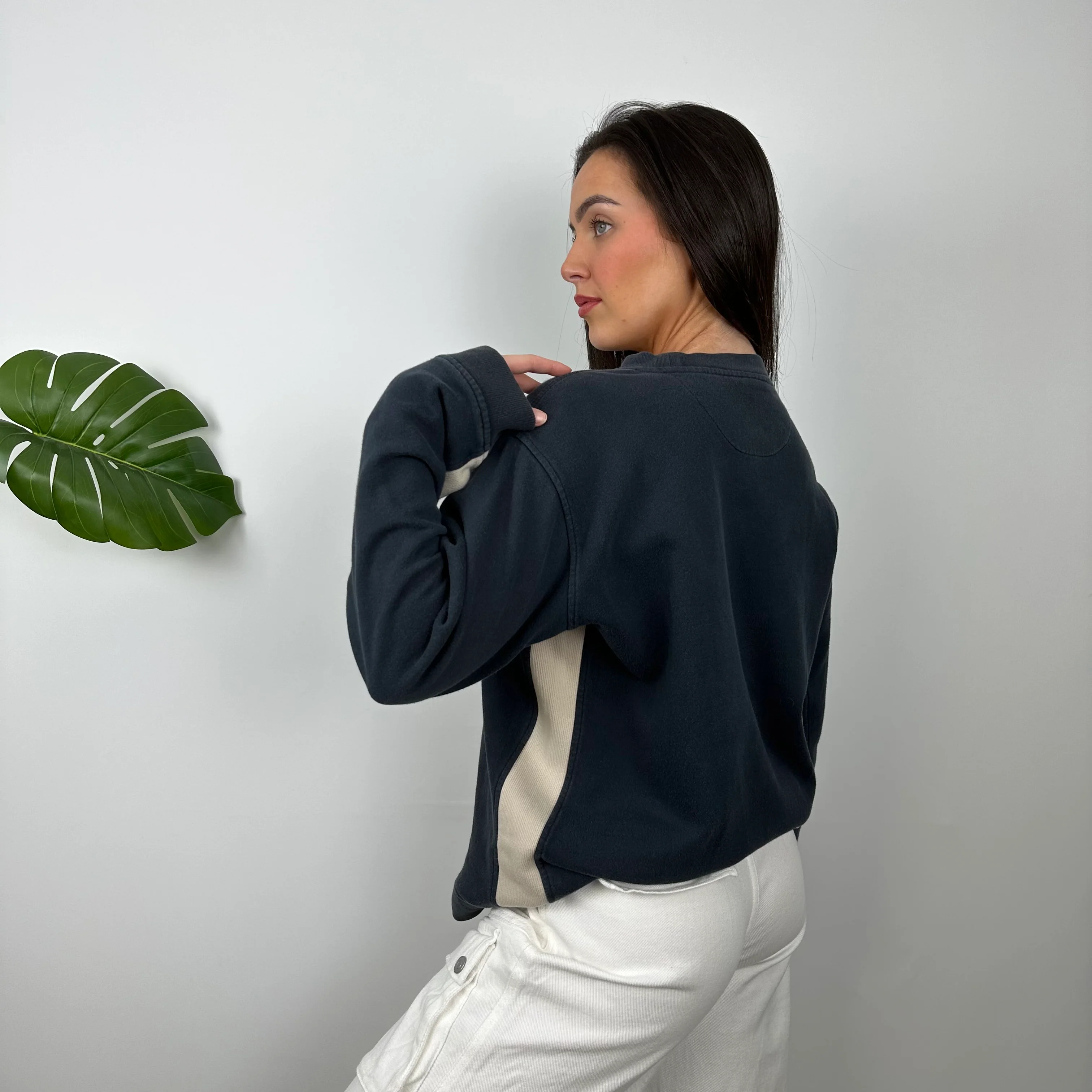 Nike Navy Embroidered Spell Out Sweatshirt (M) - Image 4