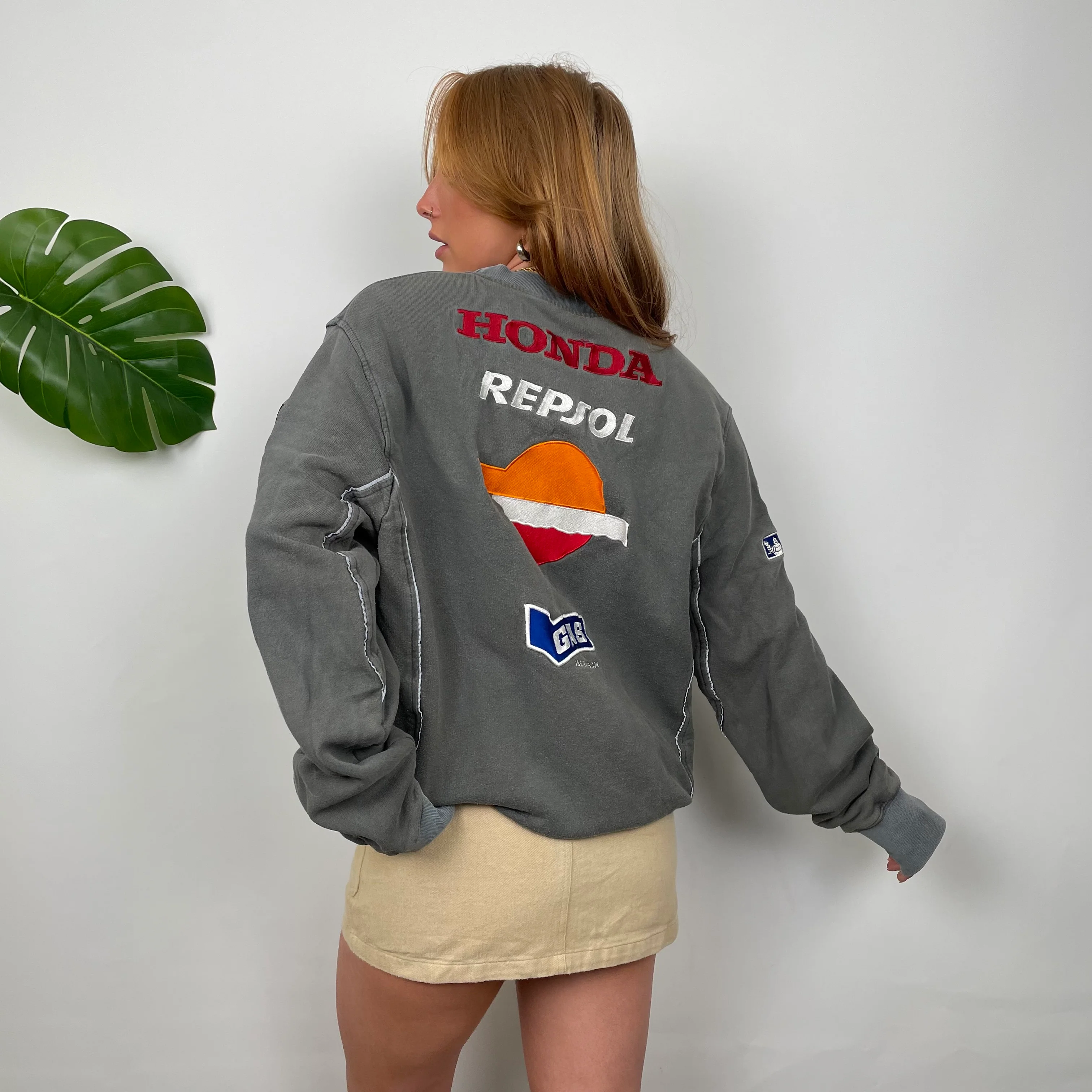 Honda Racing RARE Grey Embroidered Spell Out Sweatshirt (L) - Image 4